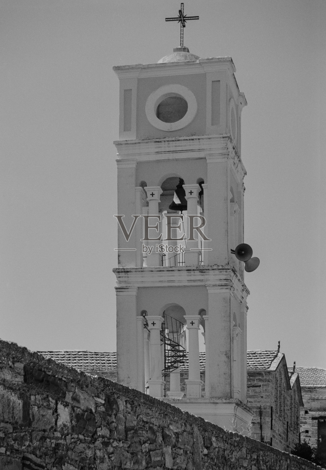 希腊奇奥斯岛上的坎波斯村以黑白形式呈现照片摄影图片