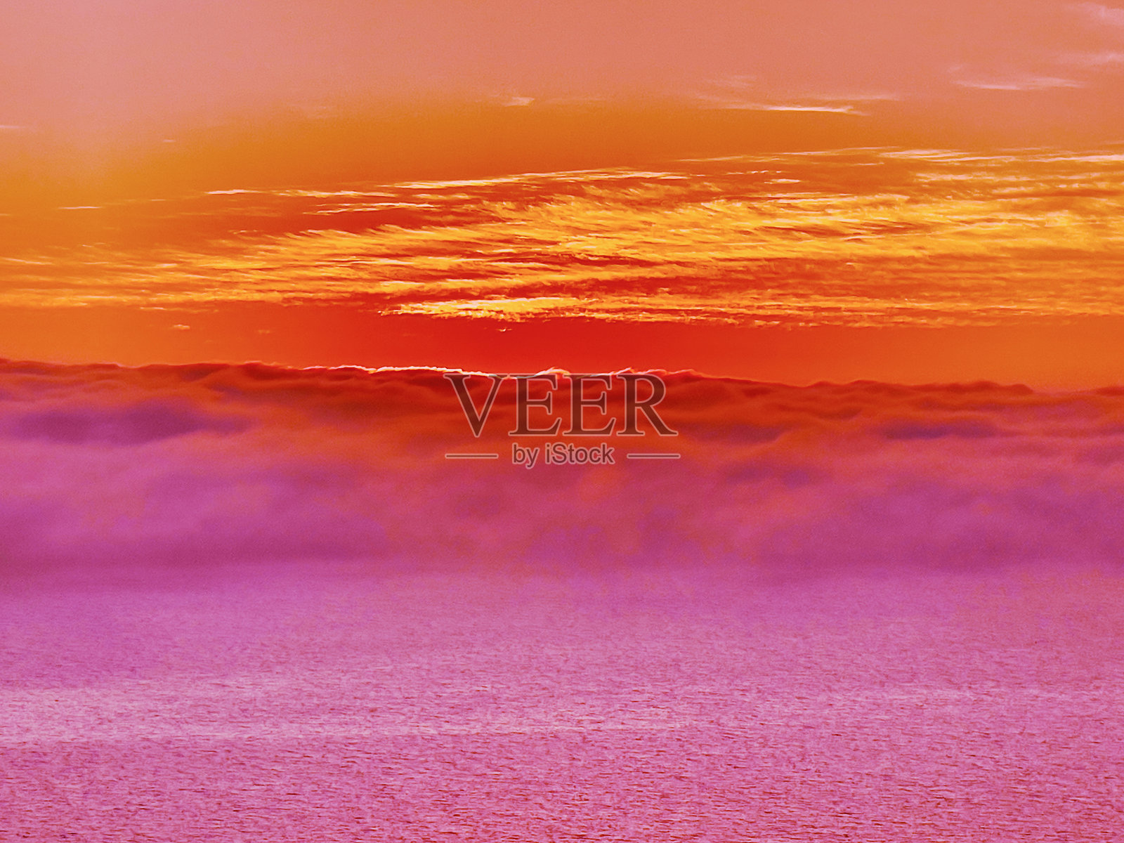 色彩斑斓的日落照片摄影图片