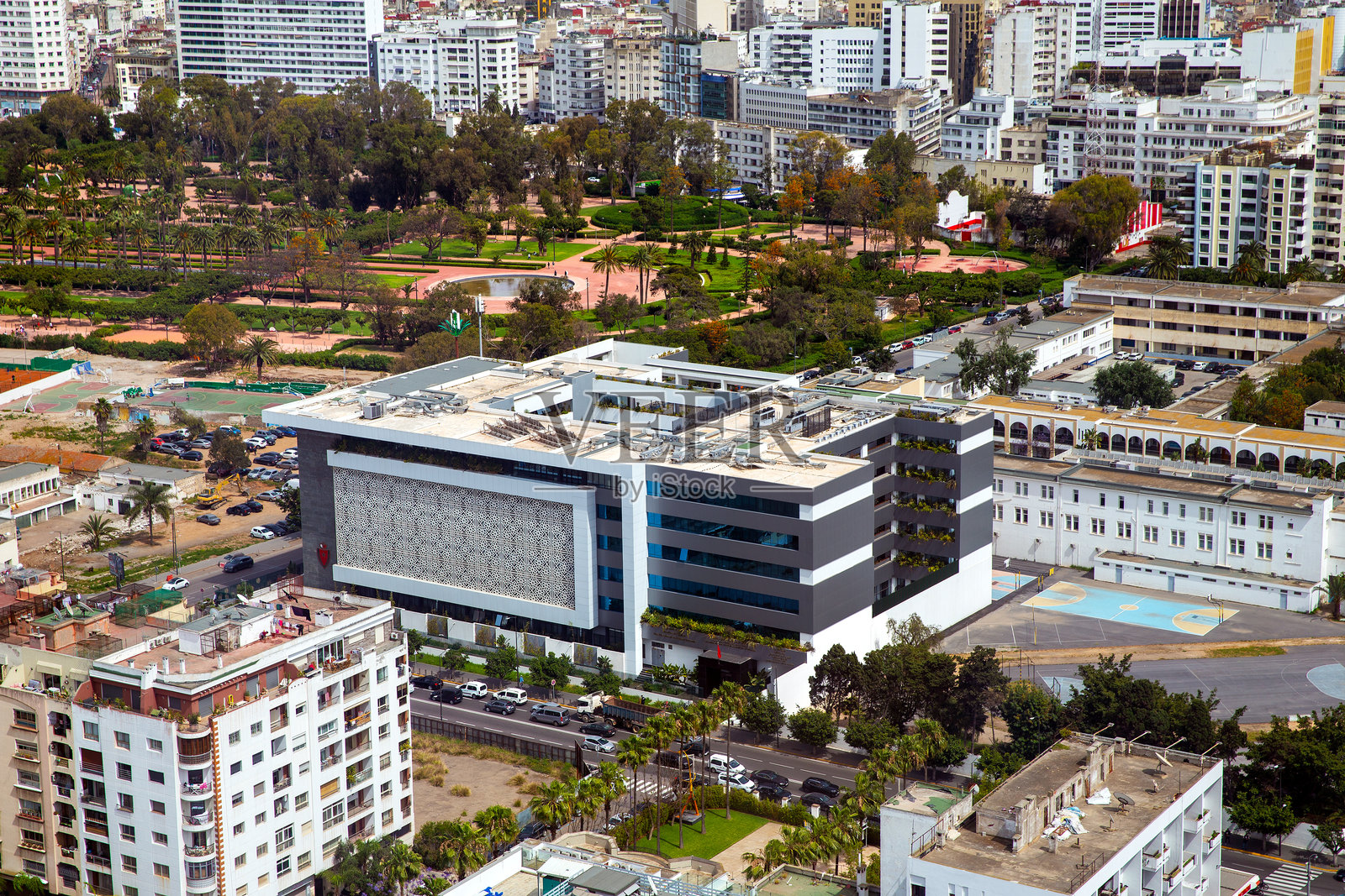 卡萨布兰卡市中心国家司法警察队的鸟瞰图。国家安全总局。警察局。摩洛哥照片摄影图片