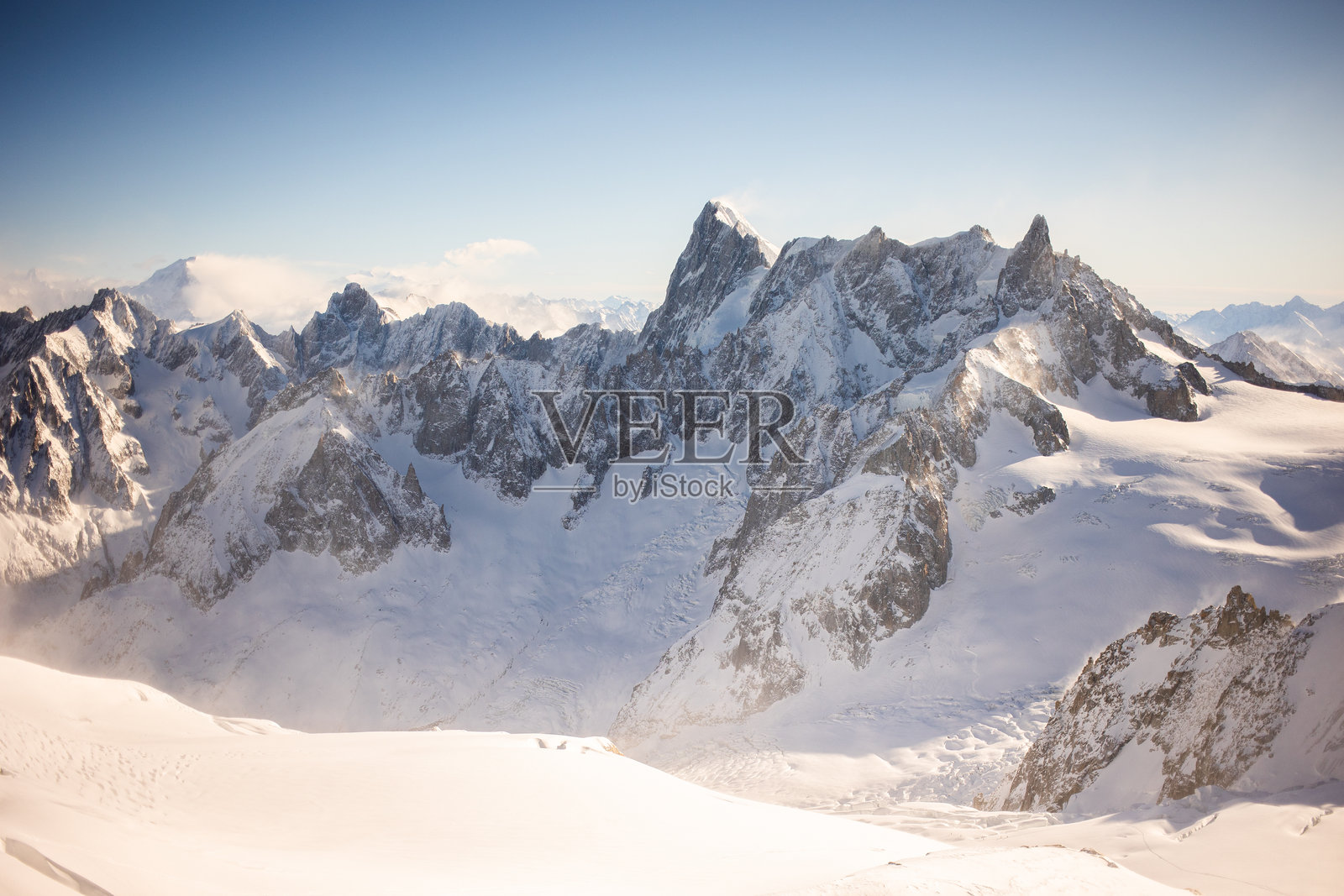 阿尔卑斯山照片摄影图片