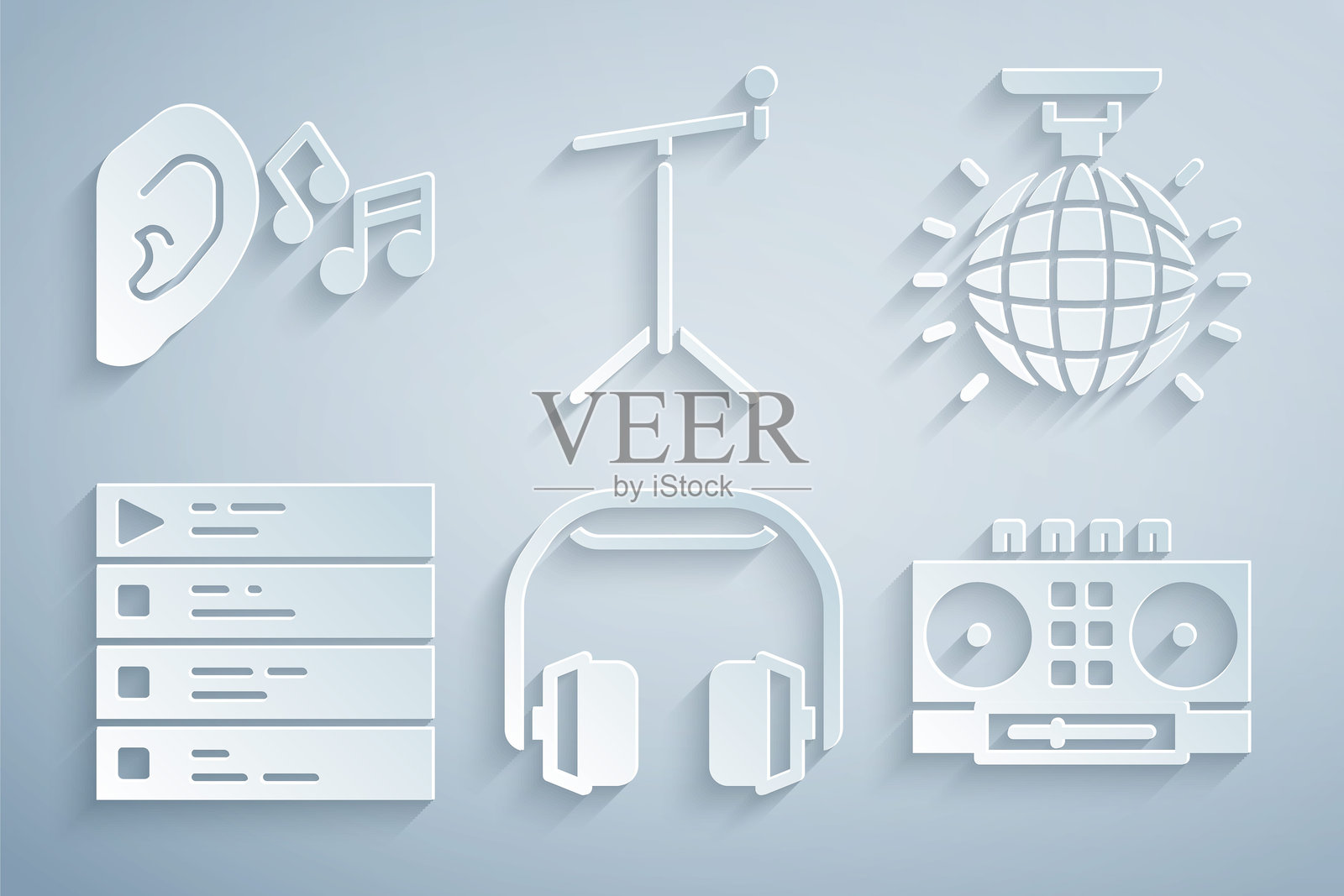 耳机、迪斯科球、音乐播放列表、DJ遥控器和混音音乐、带支架的麦克风以及耳朵听声音信号图标。矢量图。插画图片素材