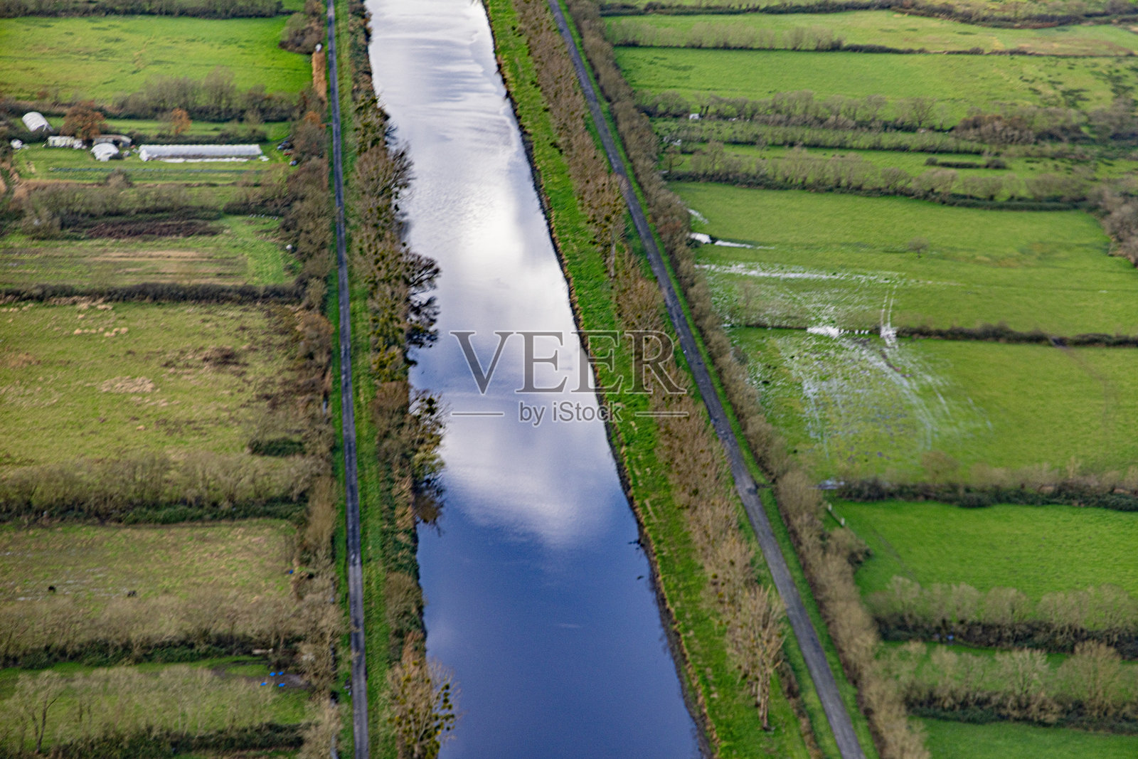 靠近昂热的卢瓦尔河照片摄影图片