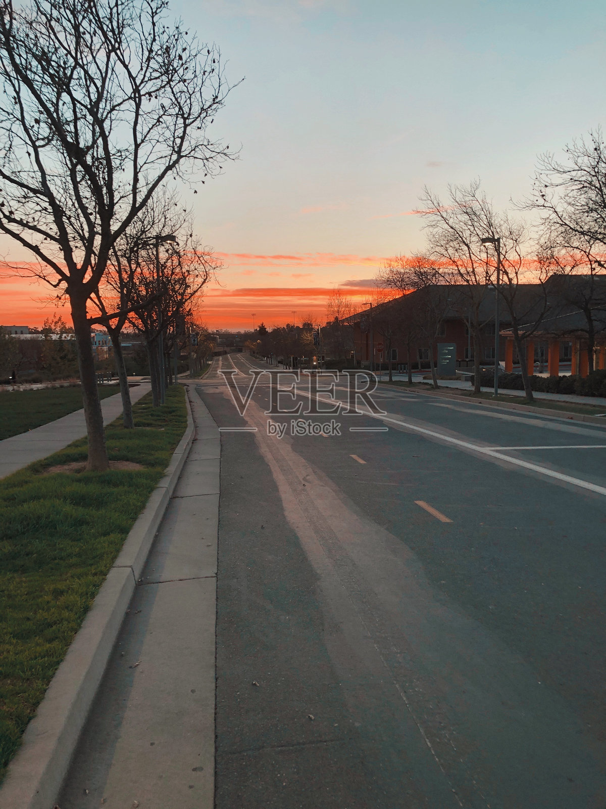 加州大学默塞德分校的日落景色照片摄影图片