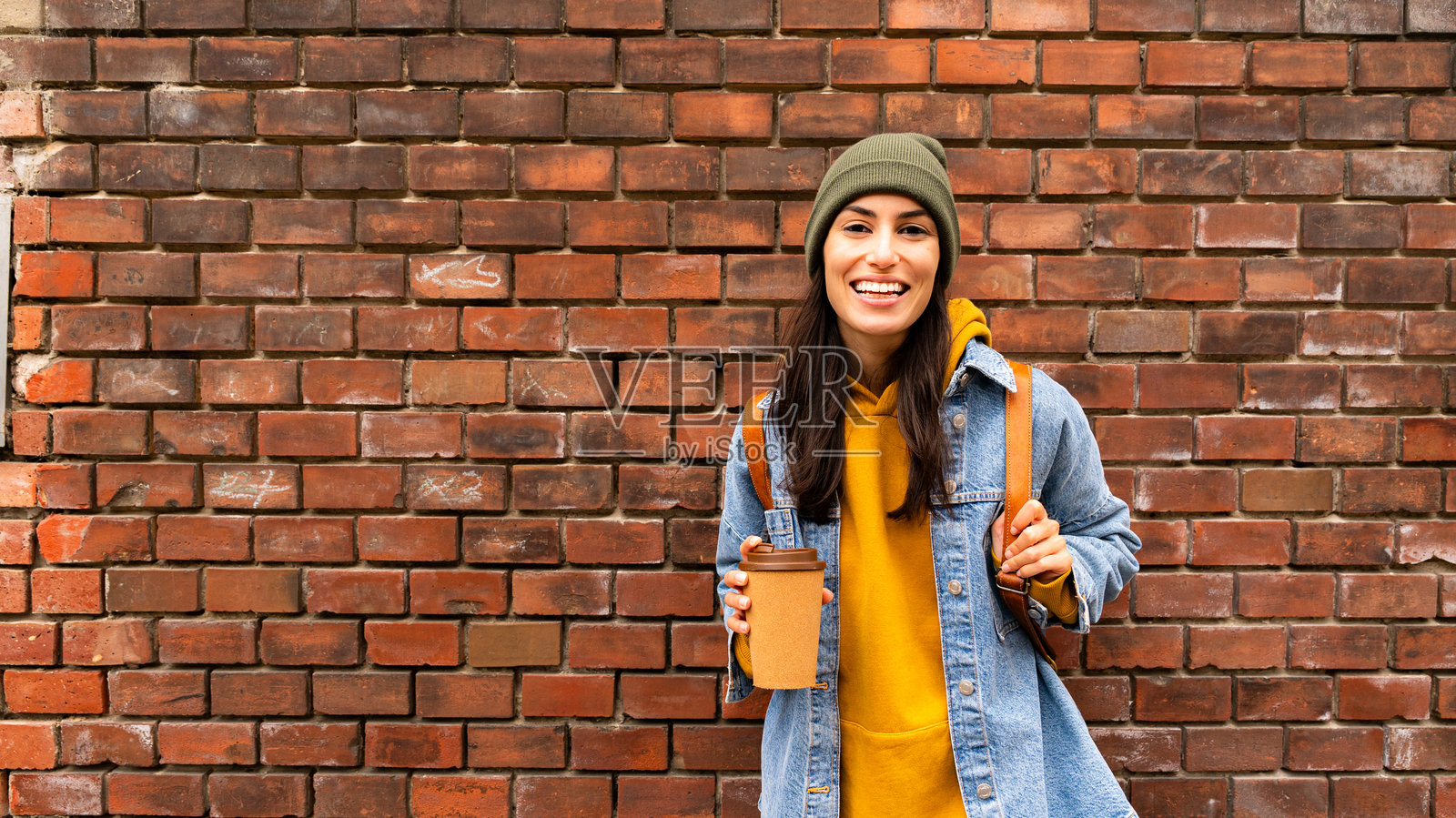 我和我的外带咖啡照片摄影图片