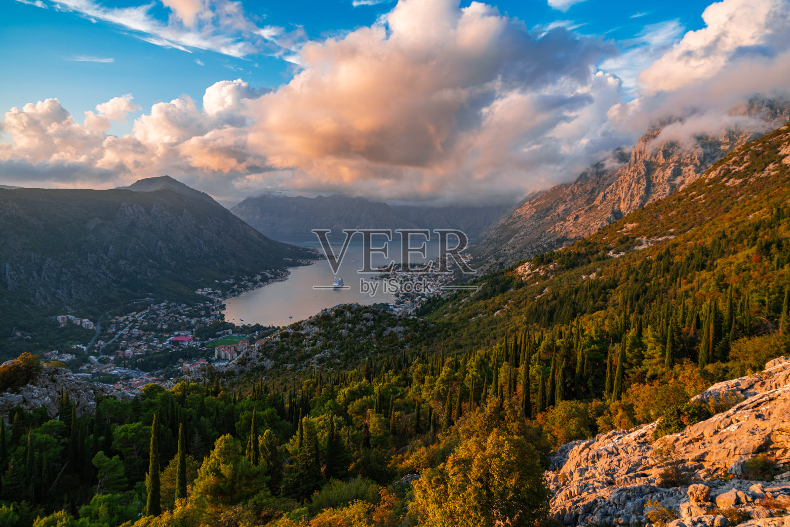 科托尔湾照片摄影图片