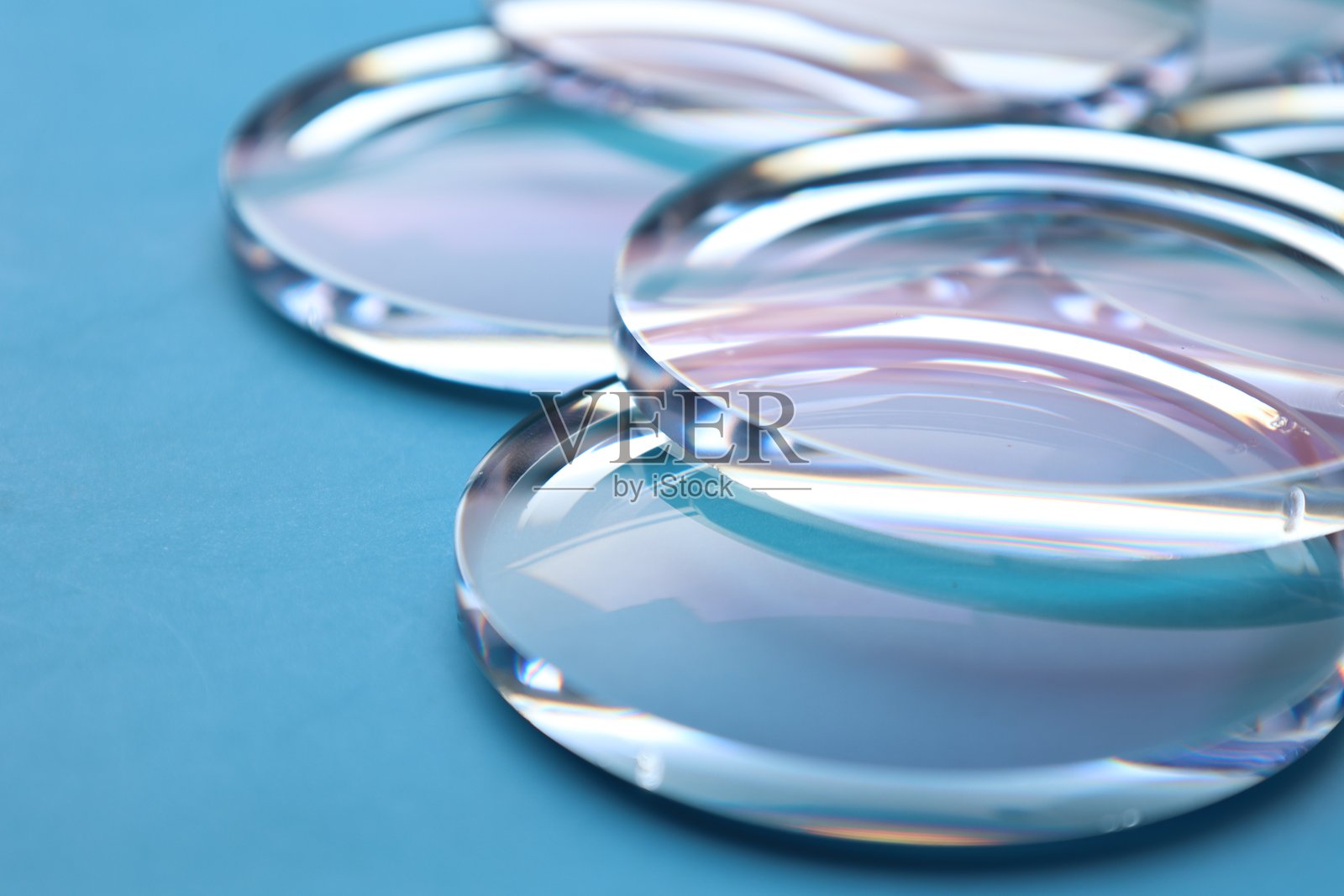 眼镜镜片照片摄影图片