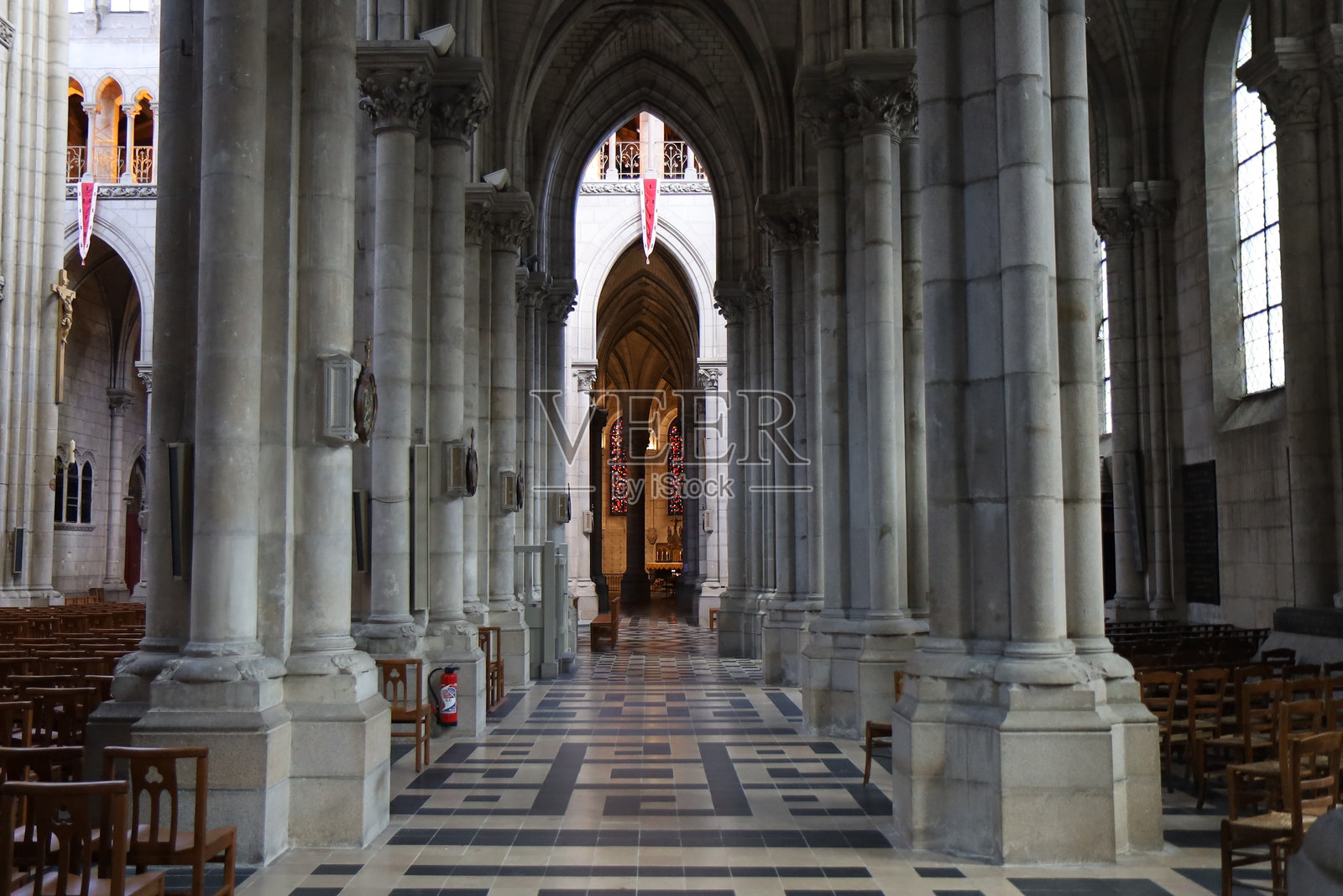 南特 - 圣尼古拉大教堂照片摄影图片