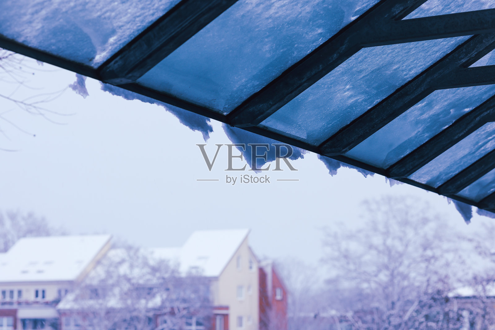 冬季和雪的主题。照片摄影图片