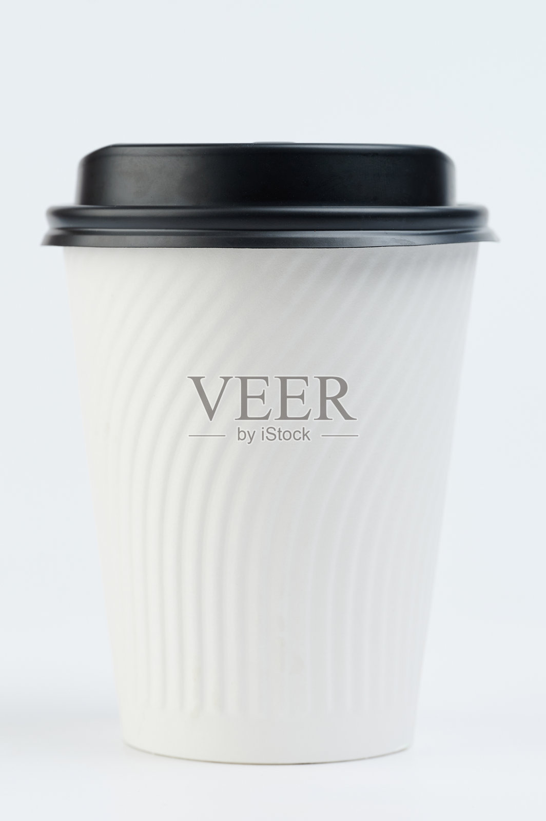 白色纸杯配黑色盖子正面视图照片摄影图片