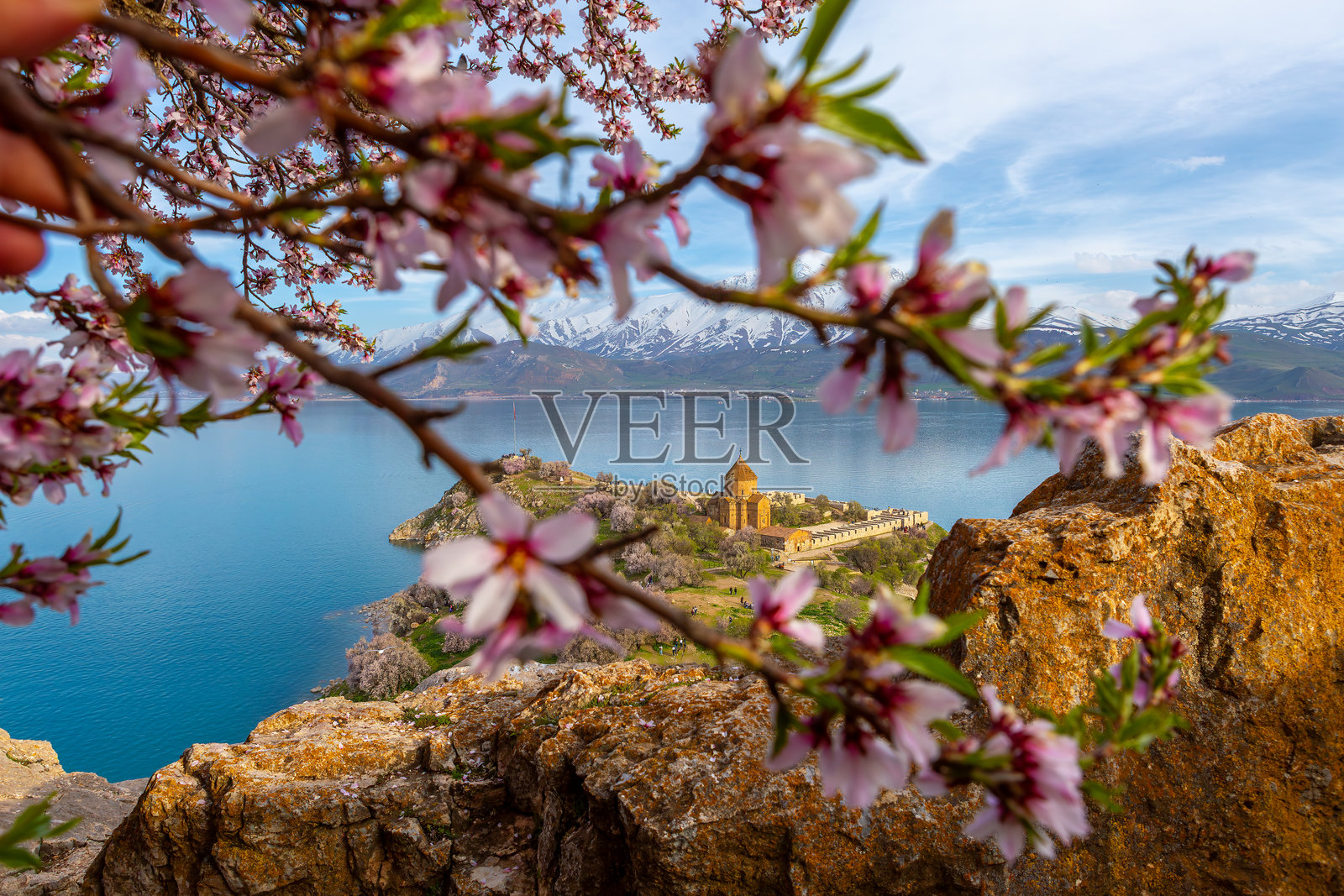 阿克达玛尔岛照片摄影图片