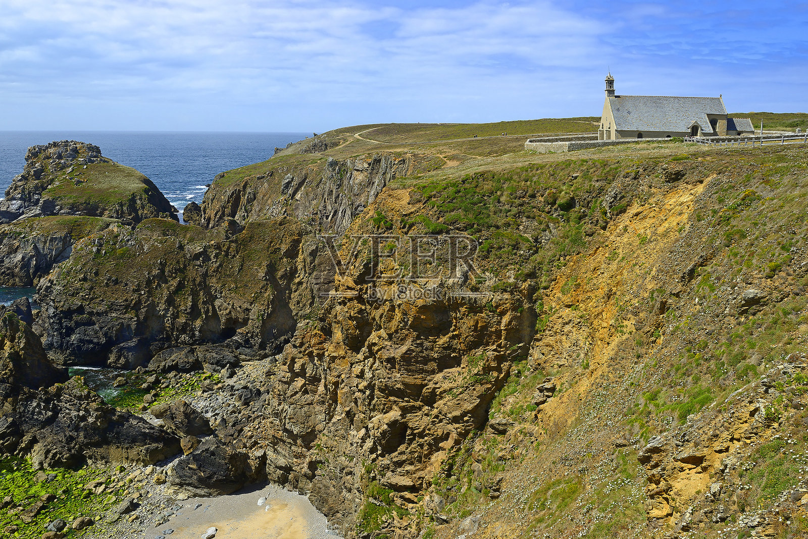 范德角 - 法国布列塔尼的锯齿状海岸线照片摄影图片