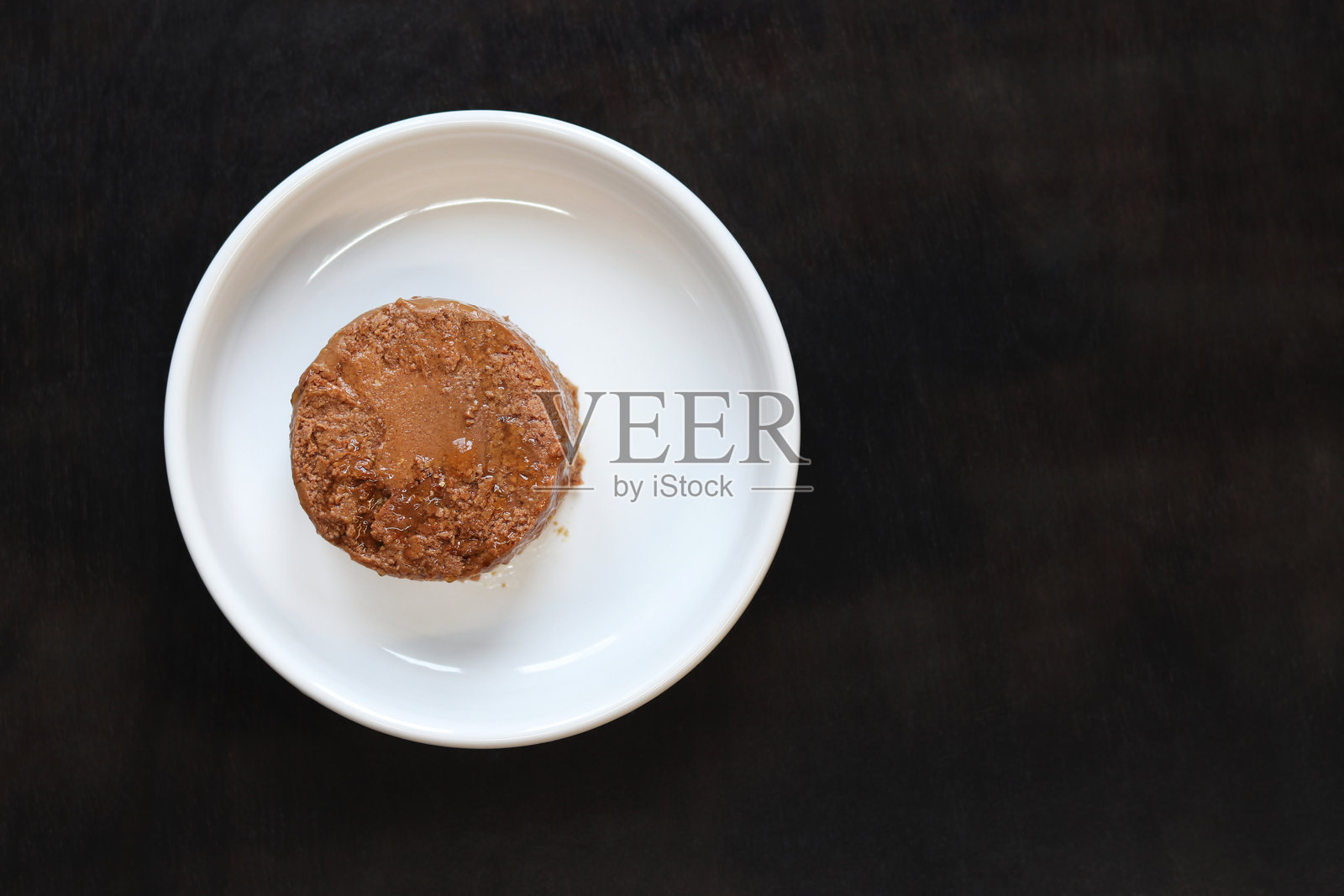 猫粮,肉酱,俯视图照片摄影图片