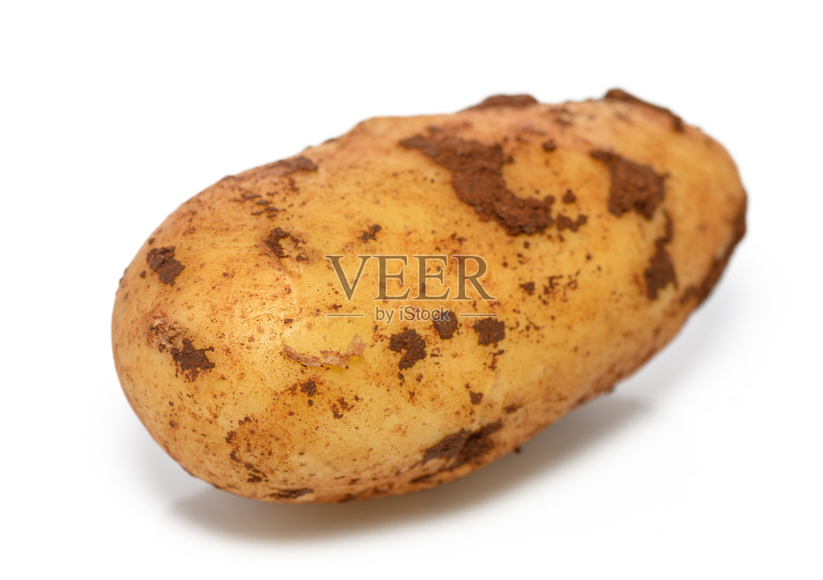 完美的不完美土豆,展现出自然色调和乡村魅力,背景干净。照片摄影图片