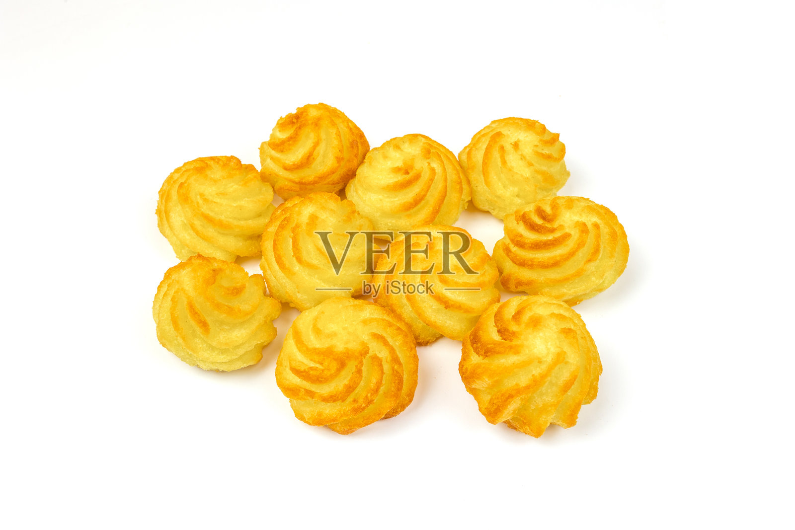 特写照片的公爵土豆,孤立在白色背景上照片摄影图片