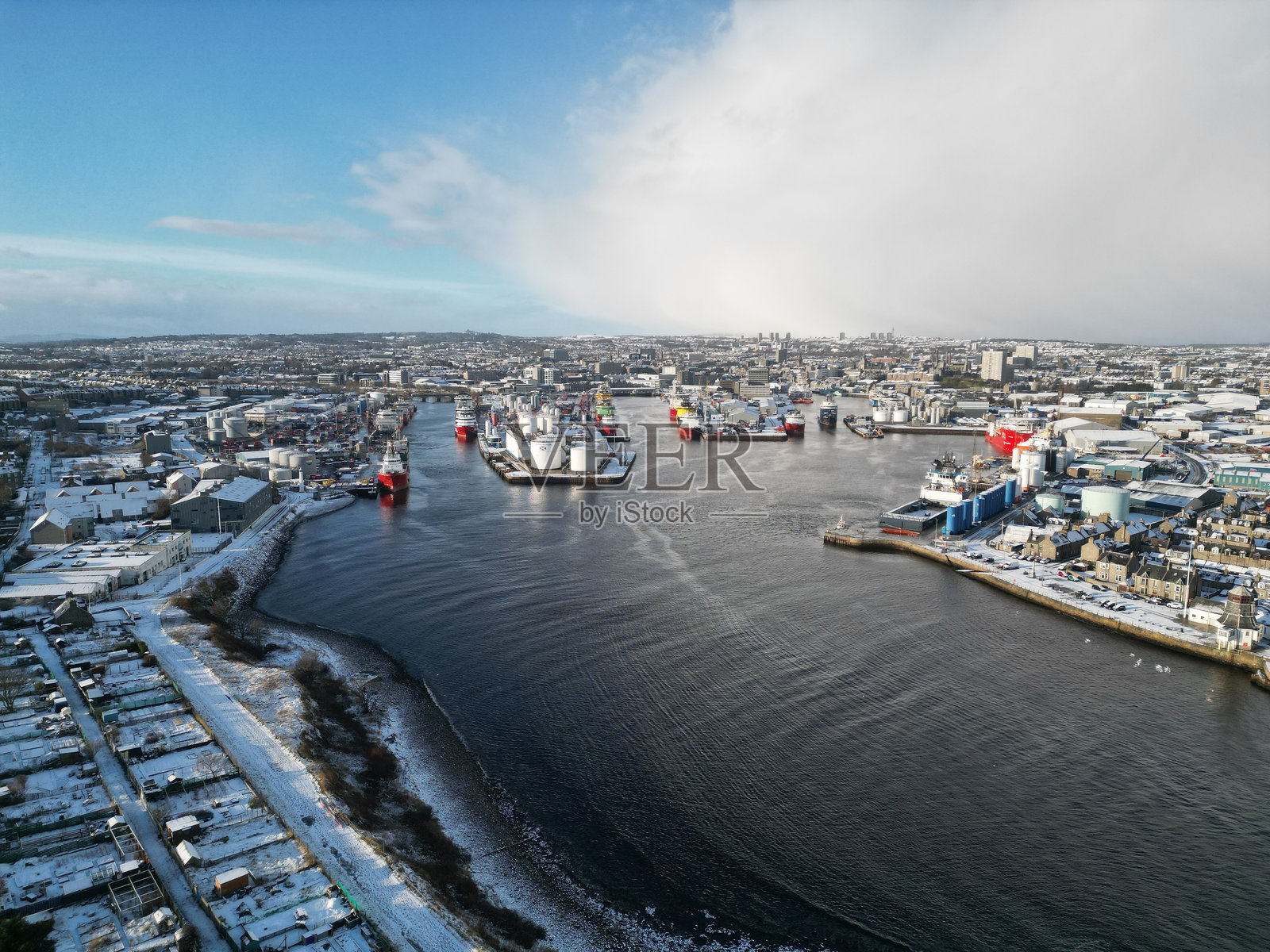 阿伯丁南部的雪景照片摄影图片