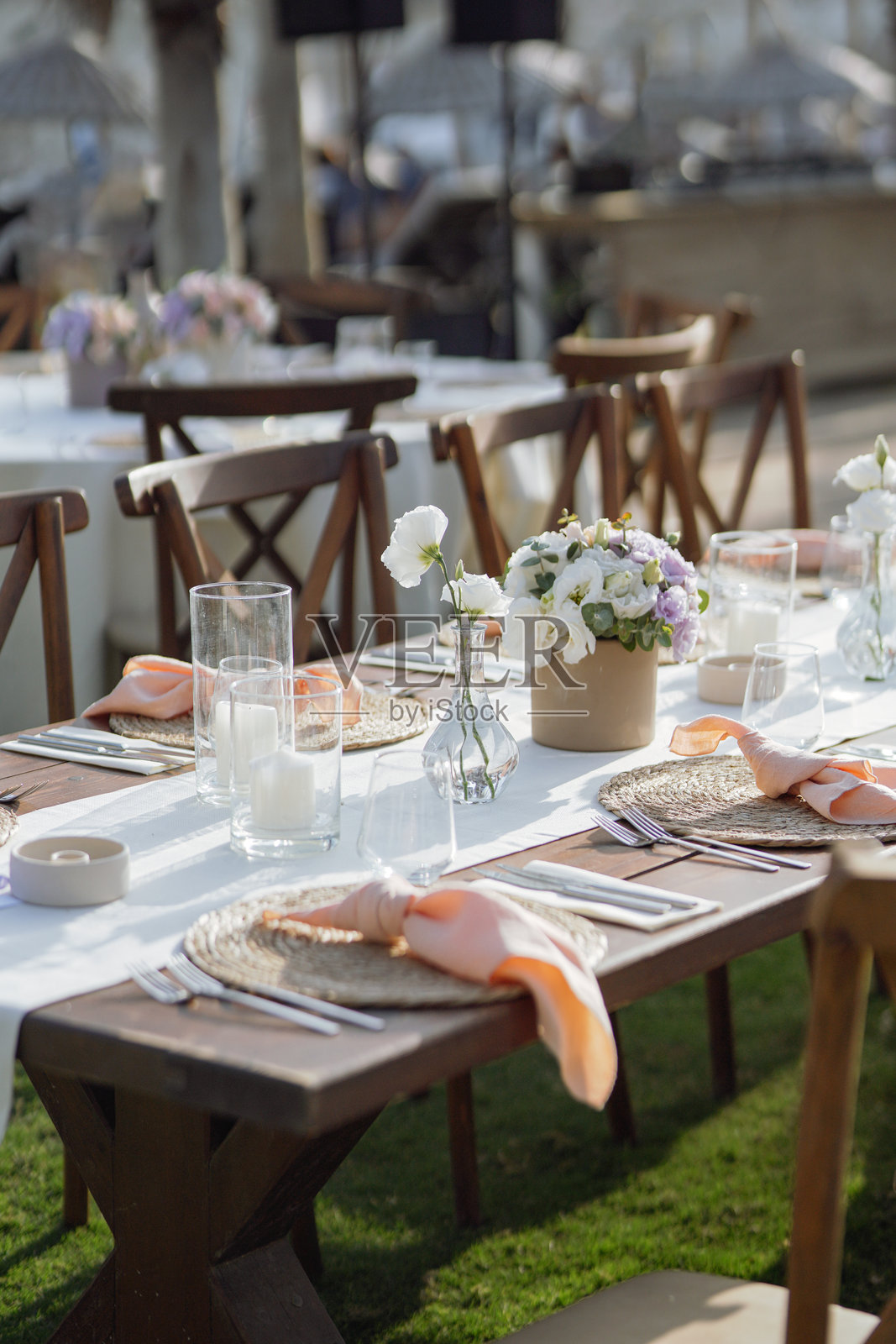活动派对或婚礼接待的餐桌布置照片摄影图片