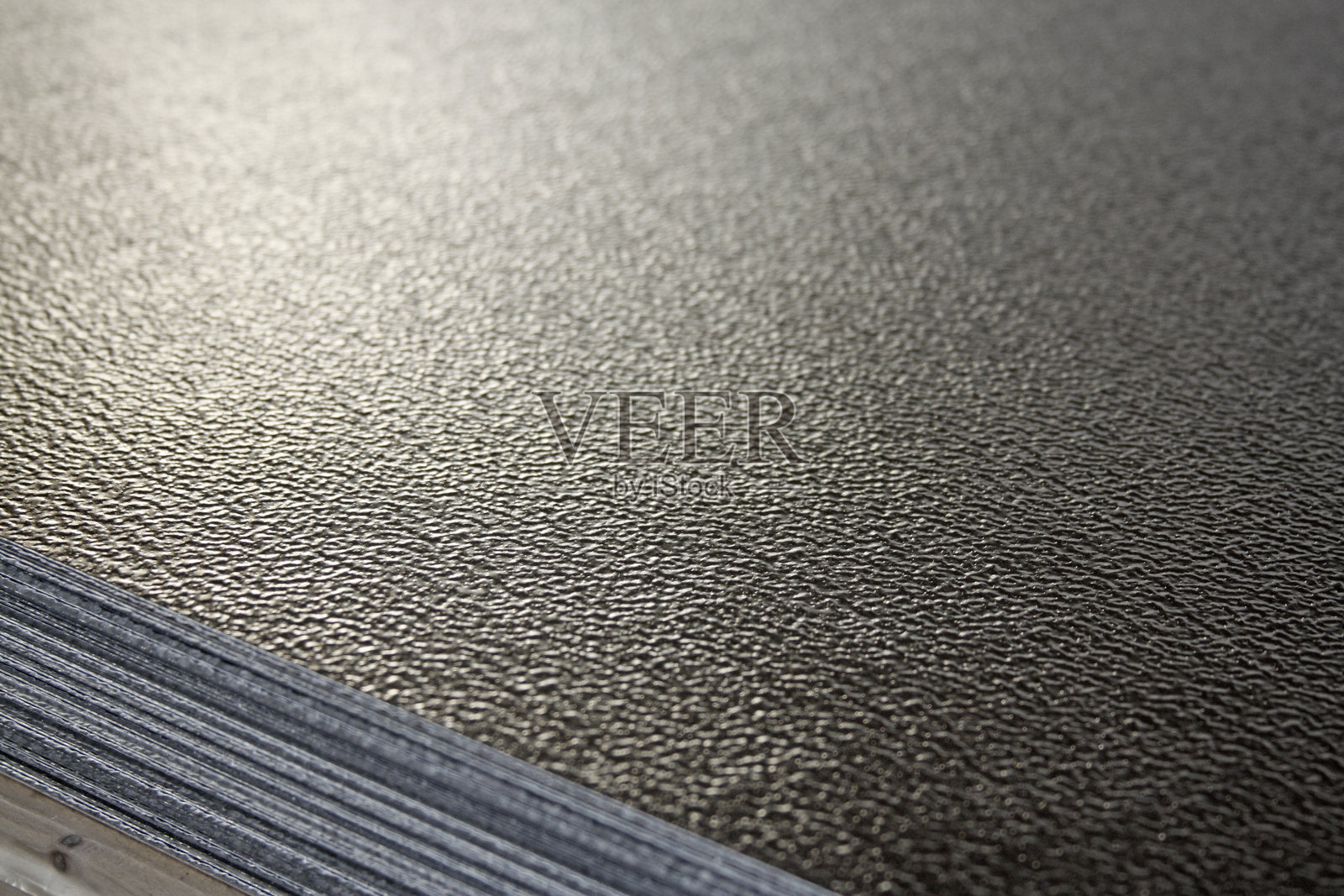 仓库中一捆铝板照片摄影图片