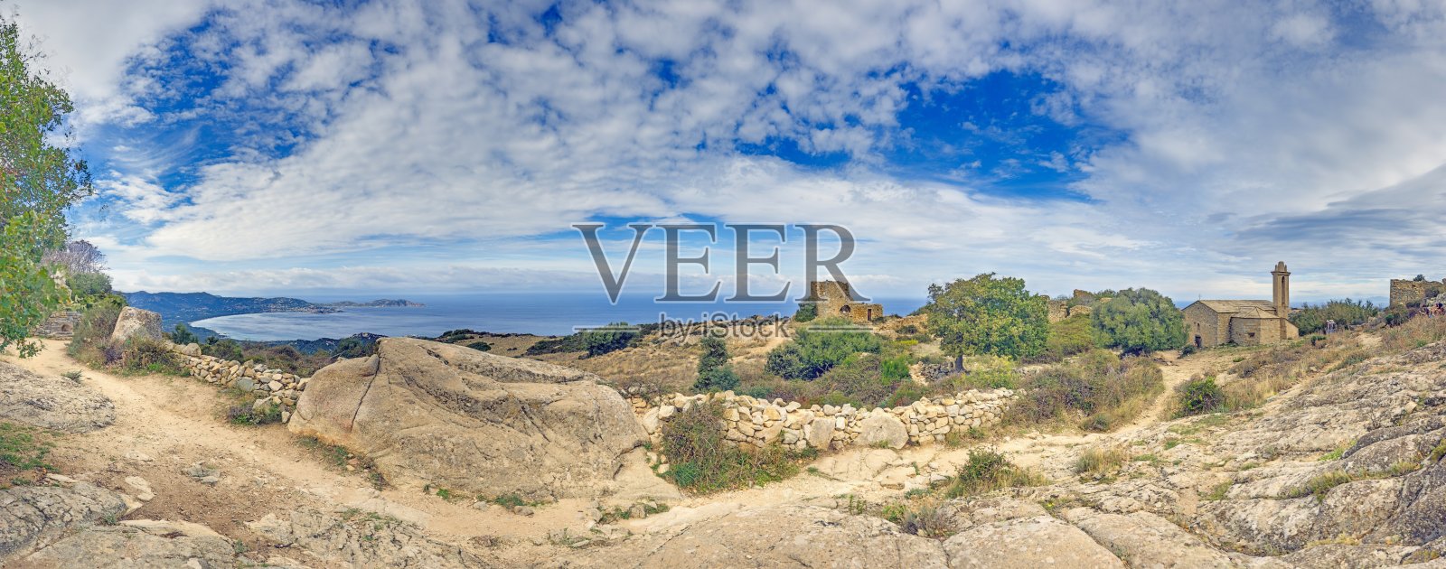 西科西嘉废弃历史村庄Occi的遗址全景图照片摄影图片