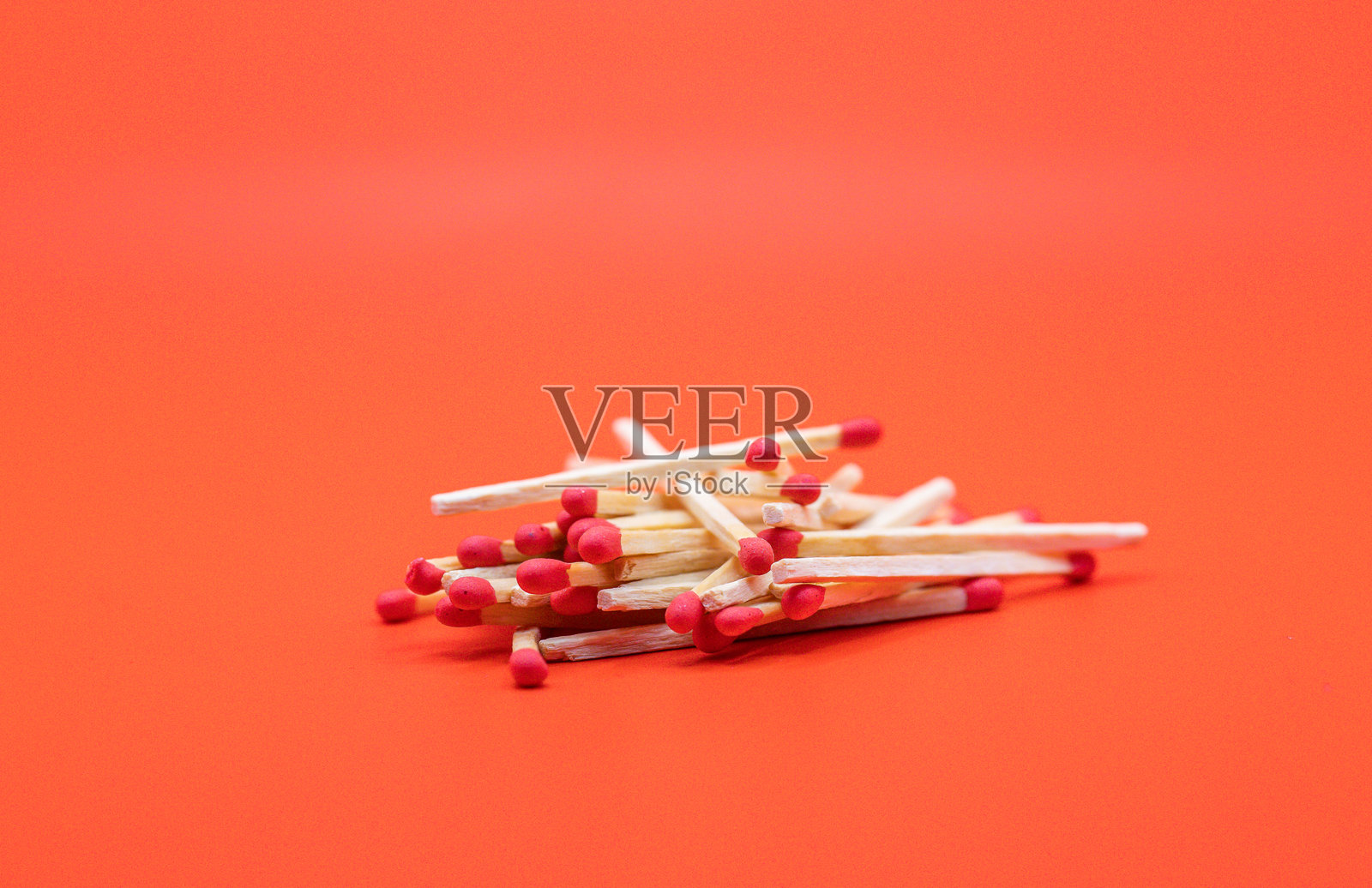 在工作室中的配对照片摄影图片