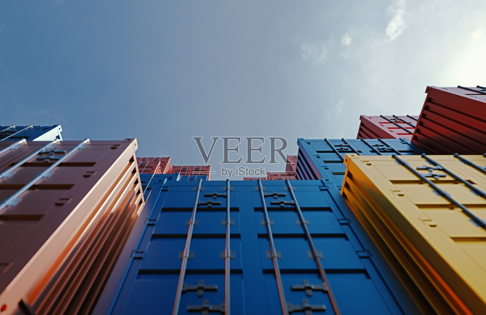 五颜六色的货运集装箱排成一排照片摄影图片