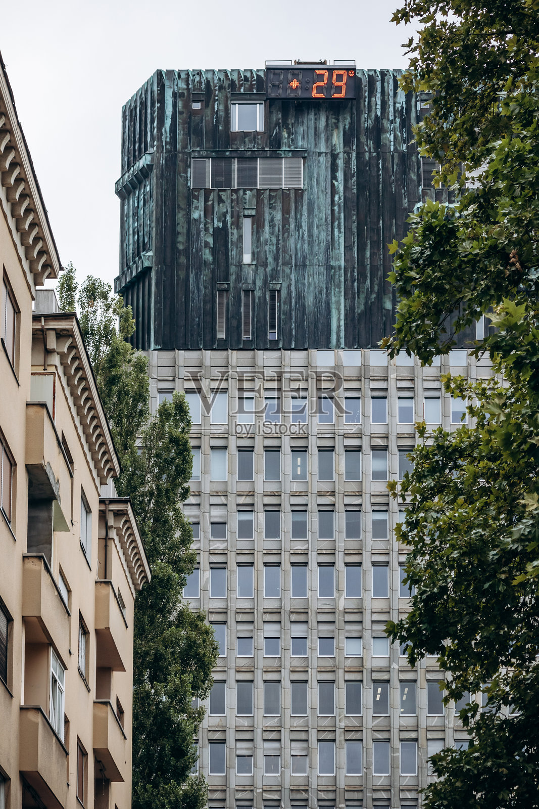 斯洛文尼亚卢布尔雅那 - 2024年8月14日:坎卡尔耶夫文化中心,斯洛文尼亚最大的会议、 congress 和文化中心。照片摄影图片