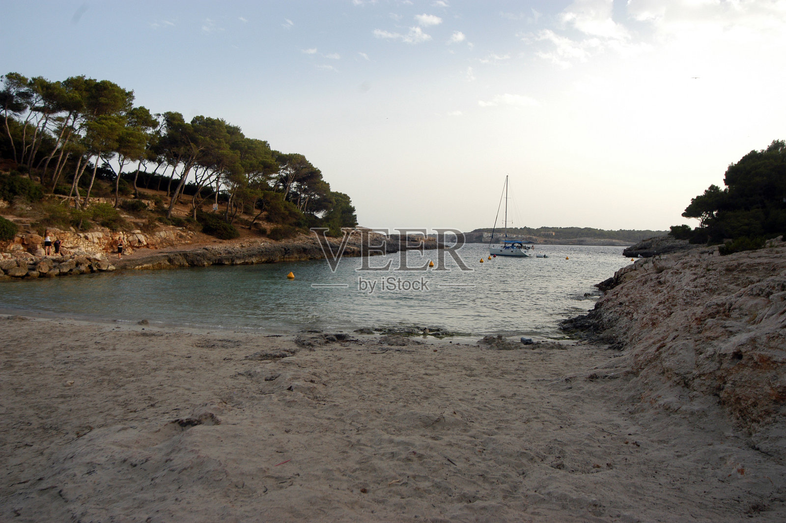海滩上的暑假照片摄影图片