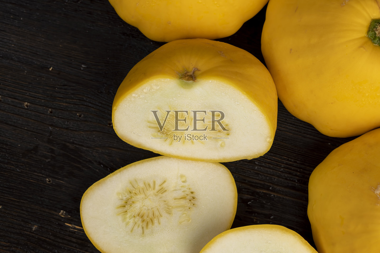 美味的成熟黄南瓜小块照片摄影图片