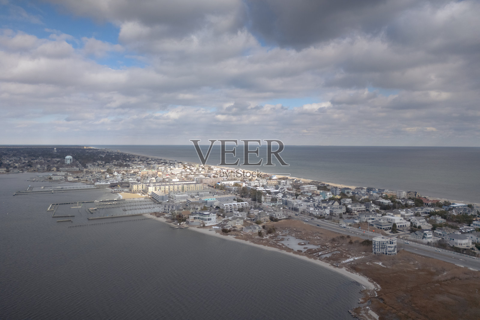 德威海滩的海湾冬季照片摄影图片