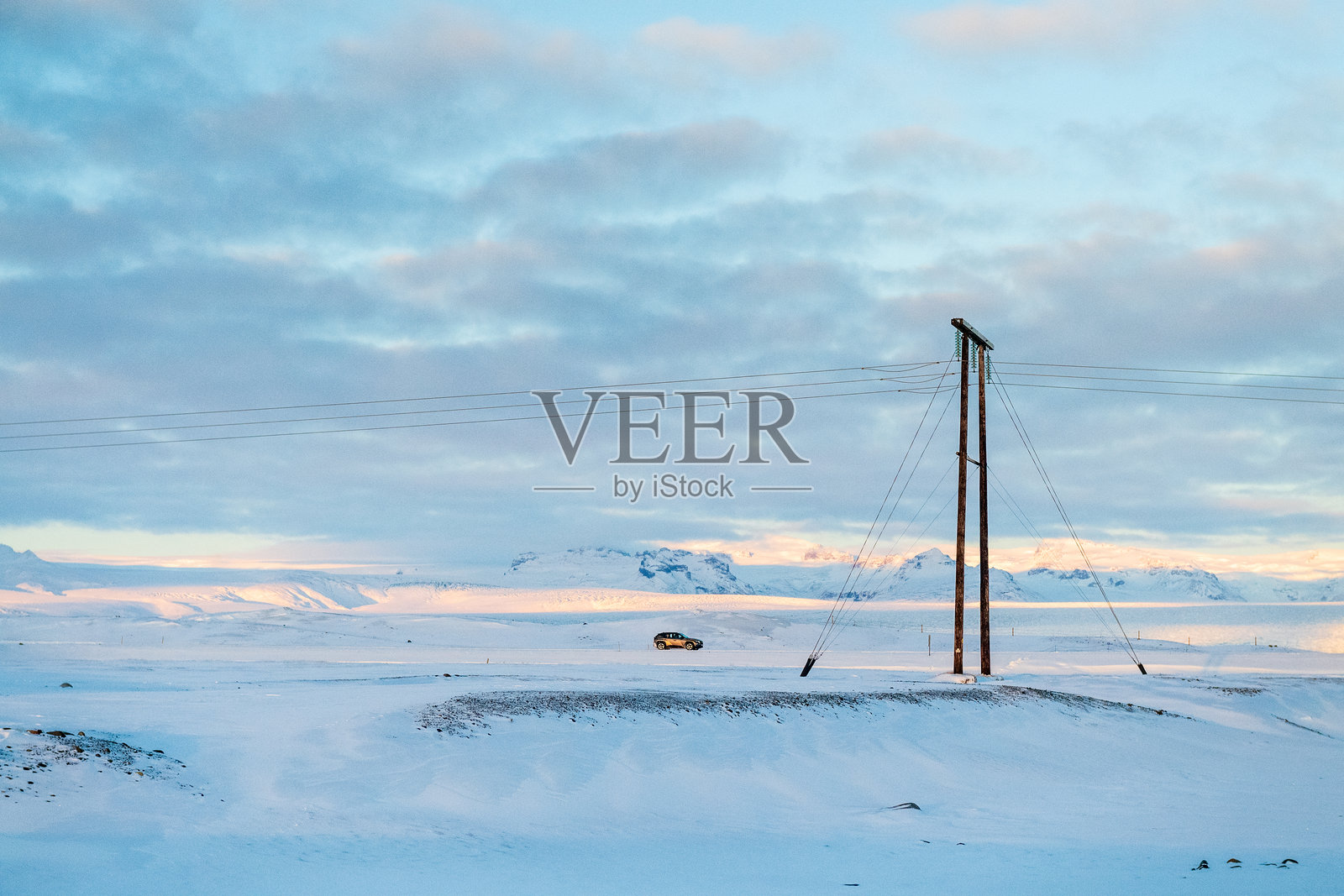 冰岛钻石海滩的倒影照片摄影图片