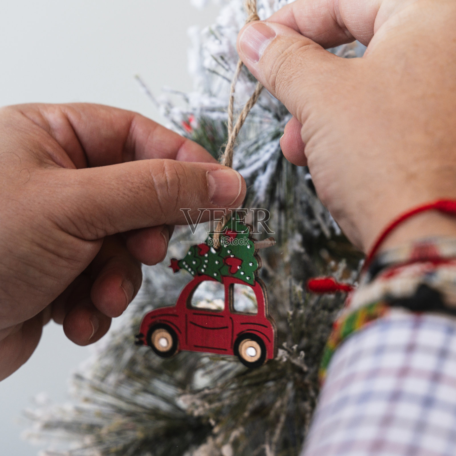 树上以形象表现的渴望照片摄影图片