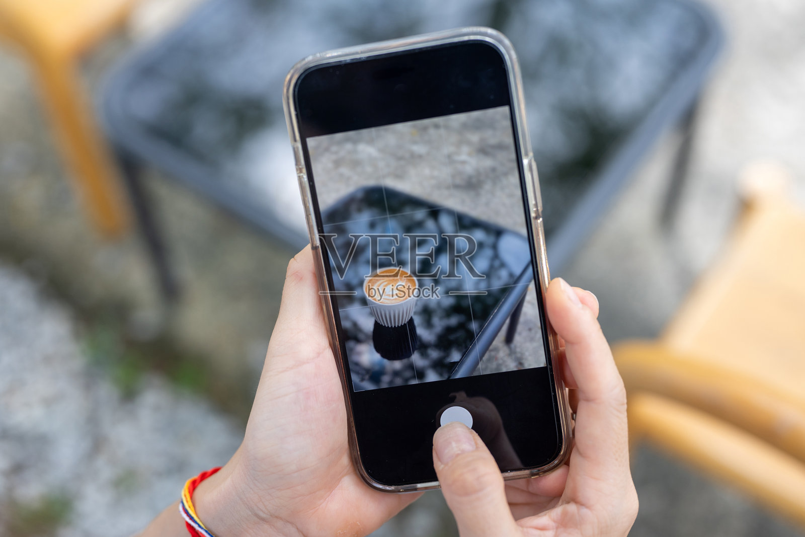 博主拍摄咖啡照片摄影图片