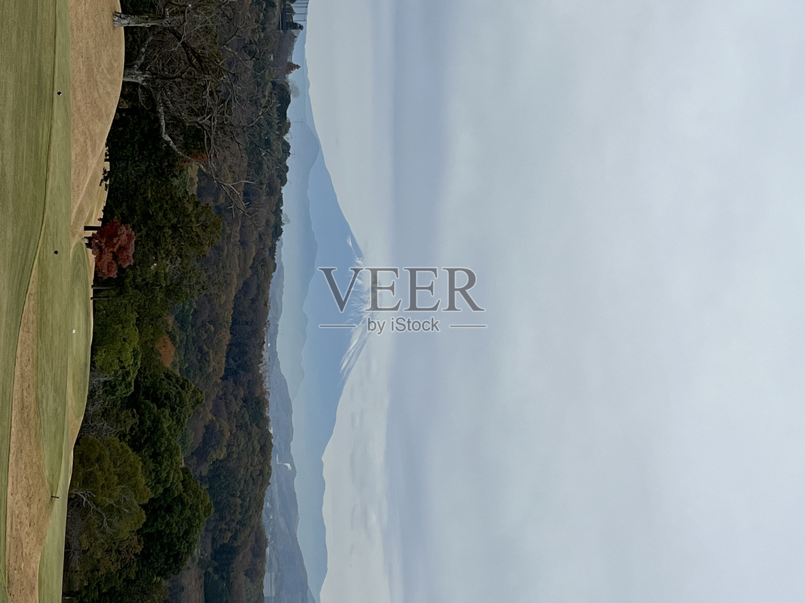 天空下的风景美景照片摄影图片