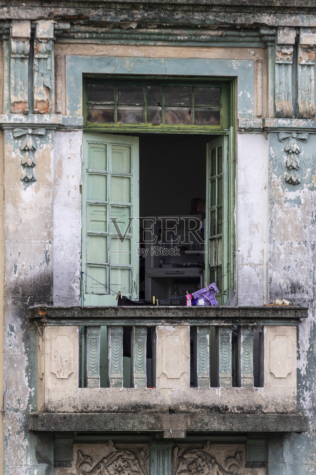 巴西圣保罗市中心的若昂·古拉尔特高架桥周围的老建筑照片摄影图片