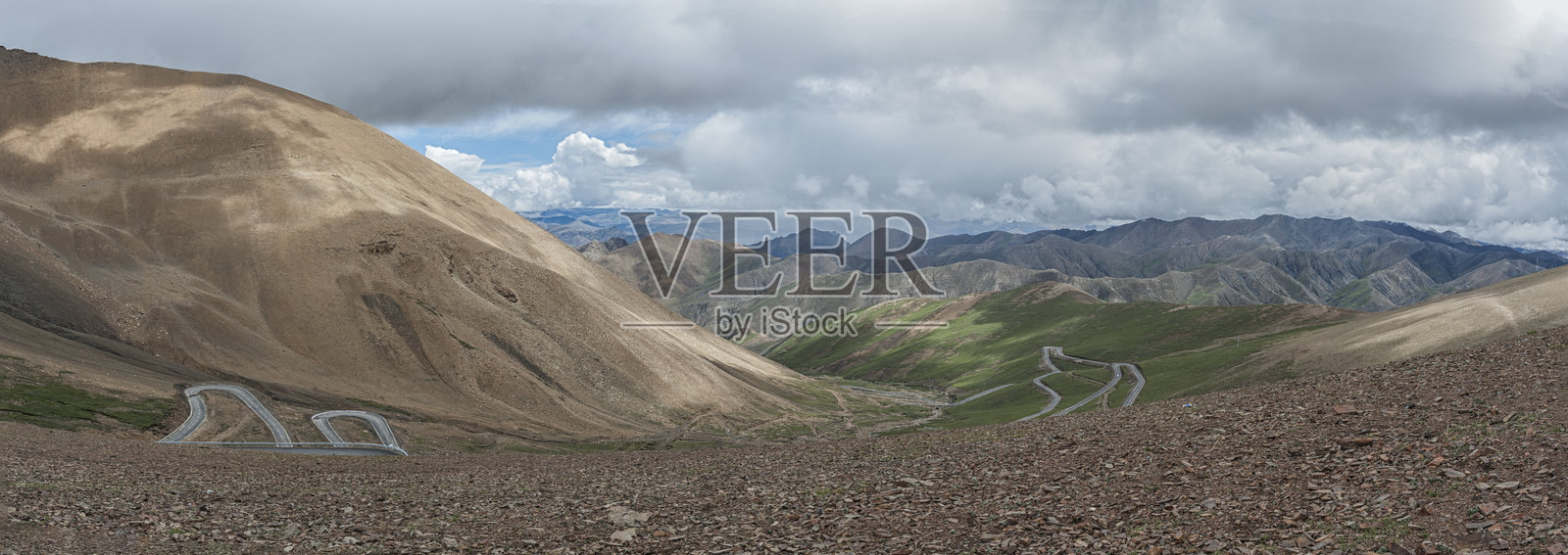 卡亚乌拉山口,西藏观赏喜马拉雅山脉的最佳观景平台之一。照片摄影图片