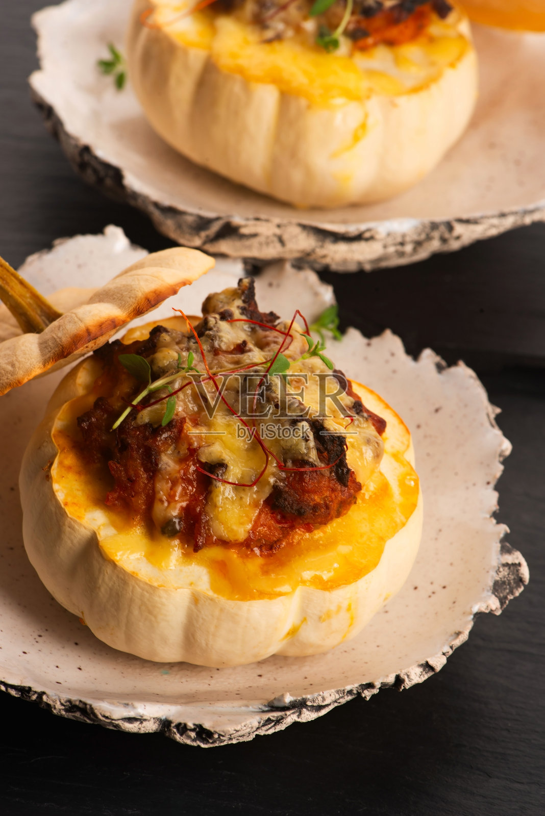 美味的秋季南瓜填充食谱照片摄影图片