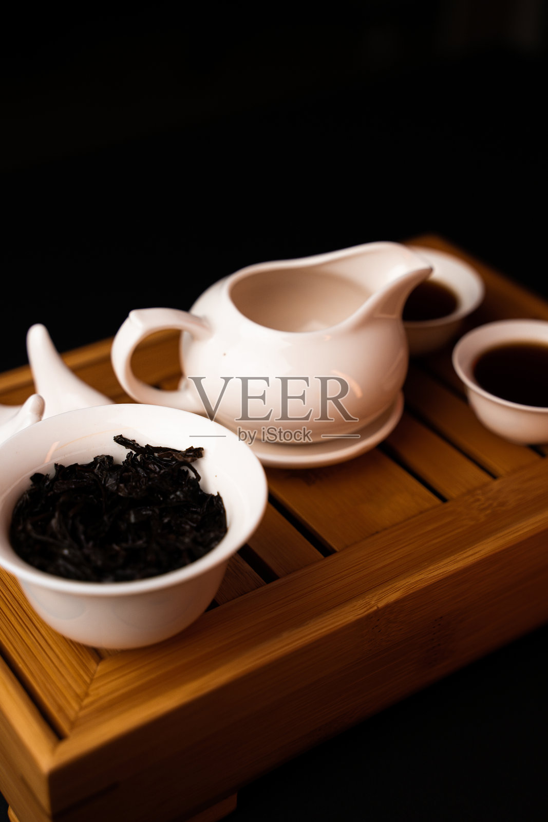 传统宁静的中国茶道仪式照片摄影图片