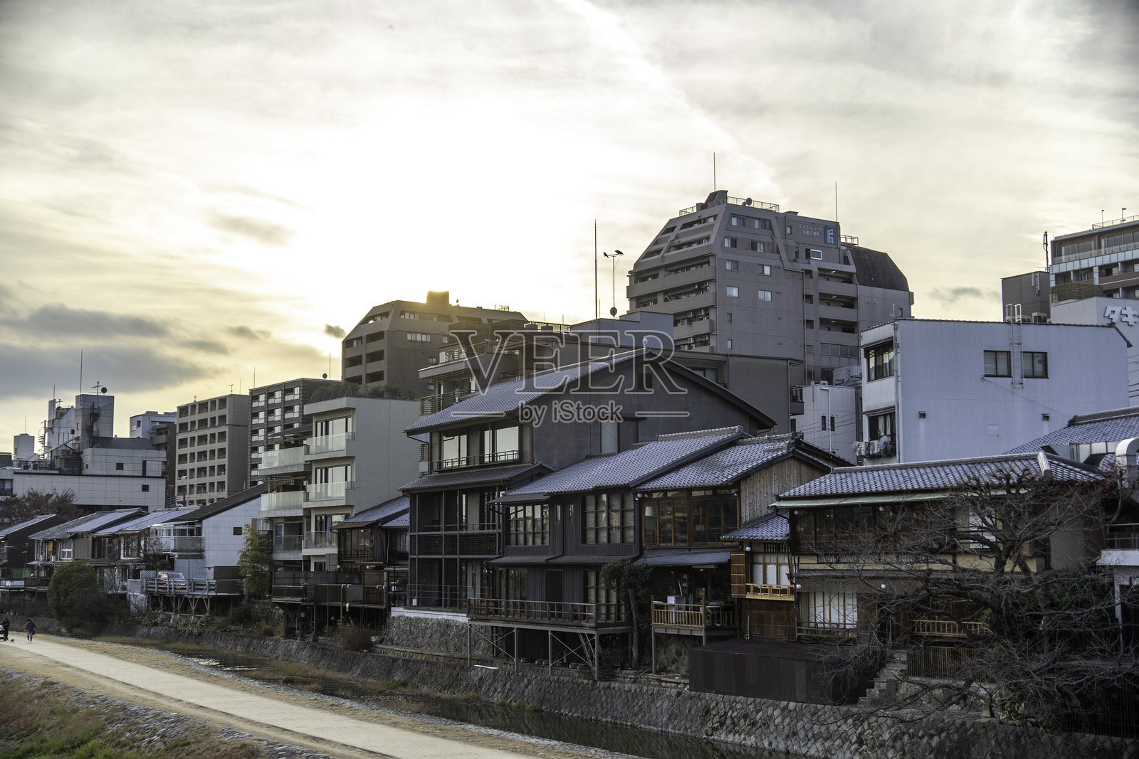 日本的街区街道照片摄影图片