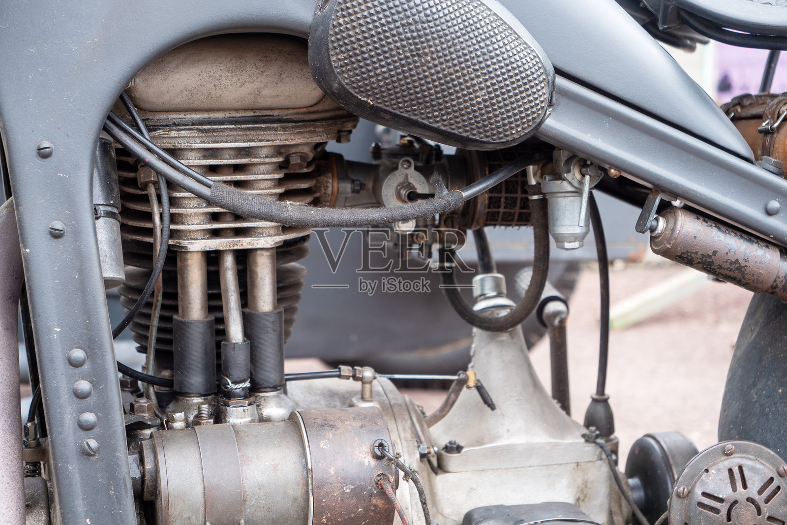 摩托车发动机旧且生锈照片摄影图片