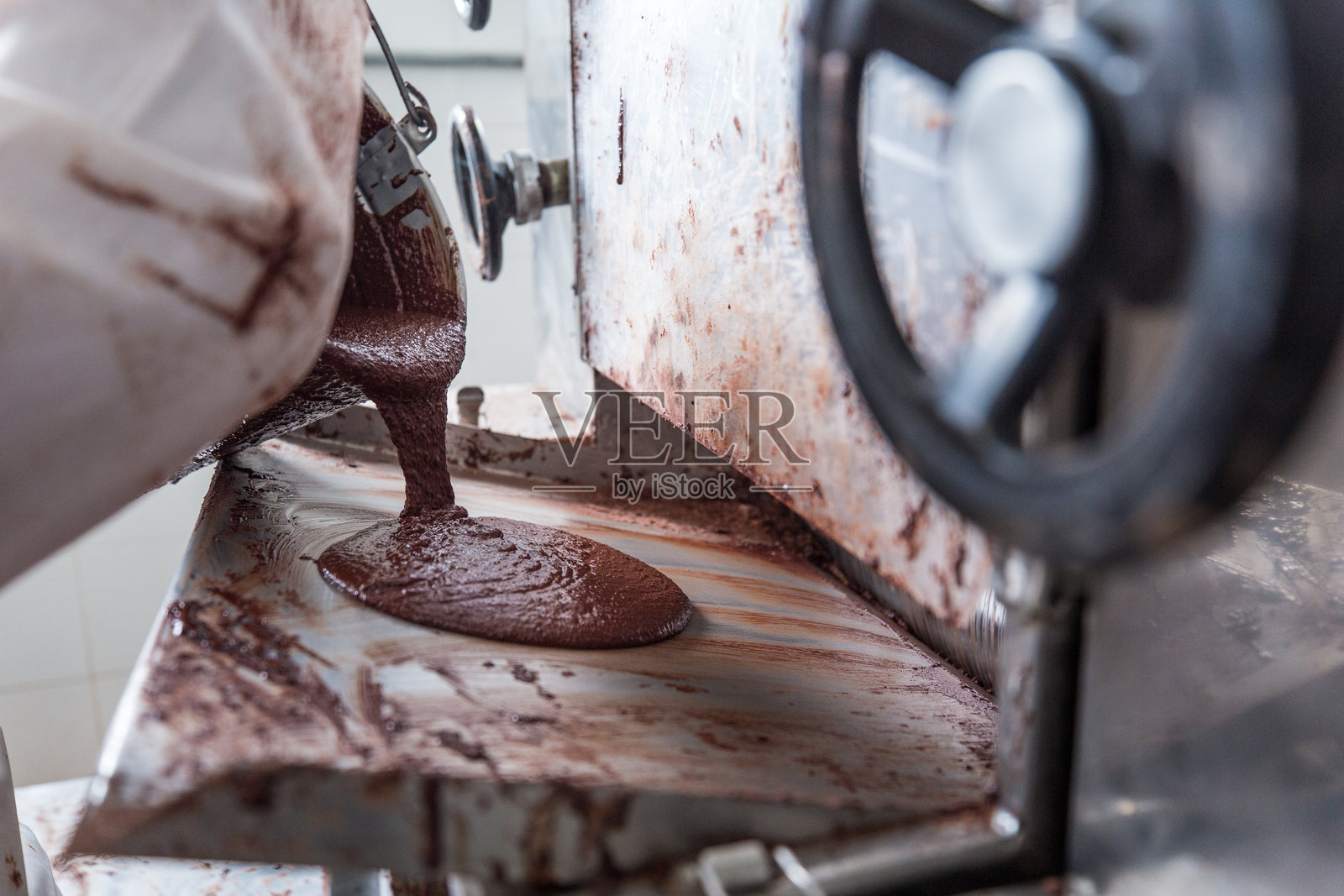 巴伊亚州南部伊比卡拉伊市的小型工厂生产有机巧克力照片摄影图片