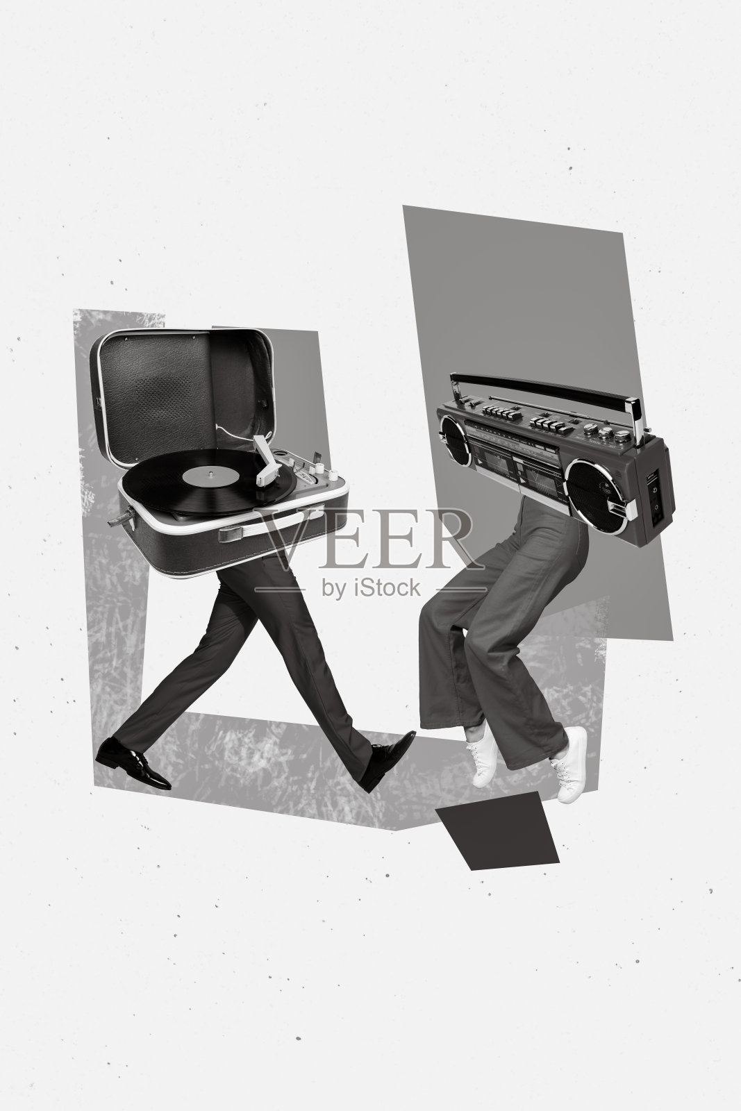 创意竖版照片拼贴,搞笑的无身体腿部与黑胶唱片和音响代替身体在白色背景上跳舞照片摄影图片
