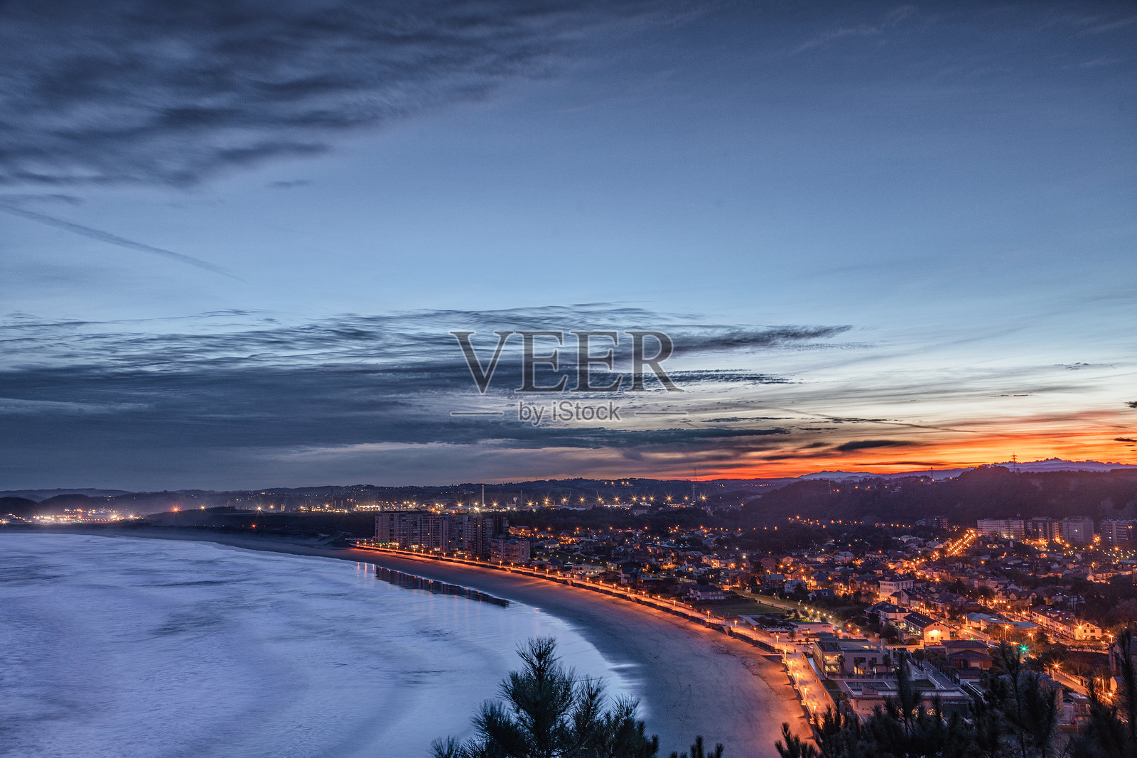 第一和最后的光线照片摄影图片