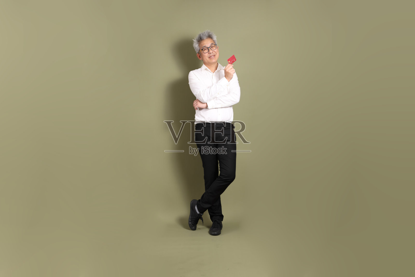 活跃的老年商人照片摄影图片