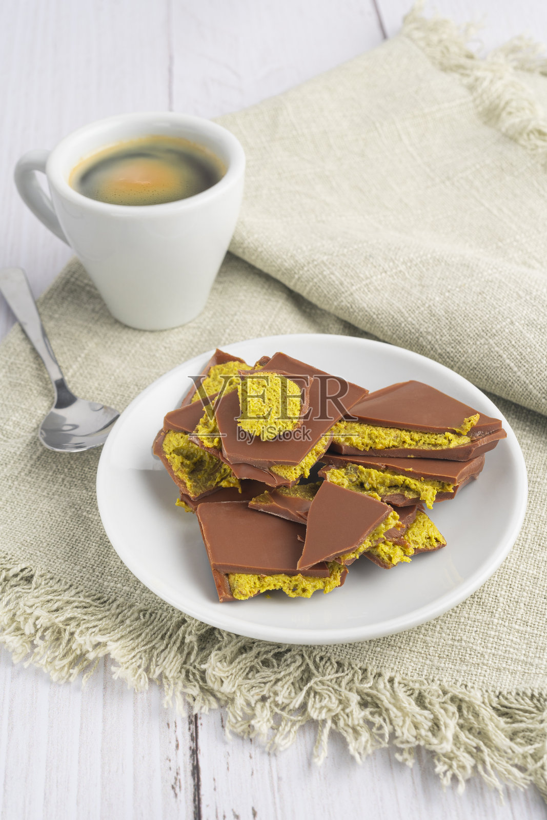 迪拜风格的巧克力与咖啡特写照片摄影图片