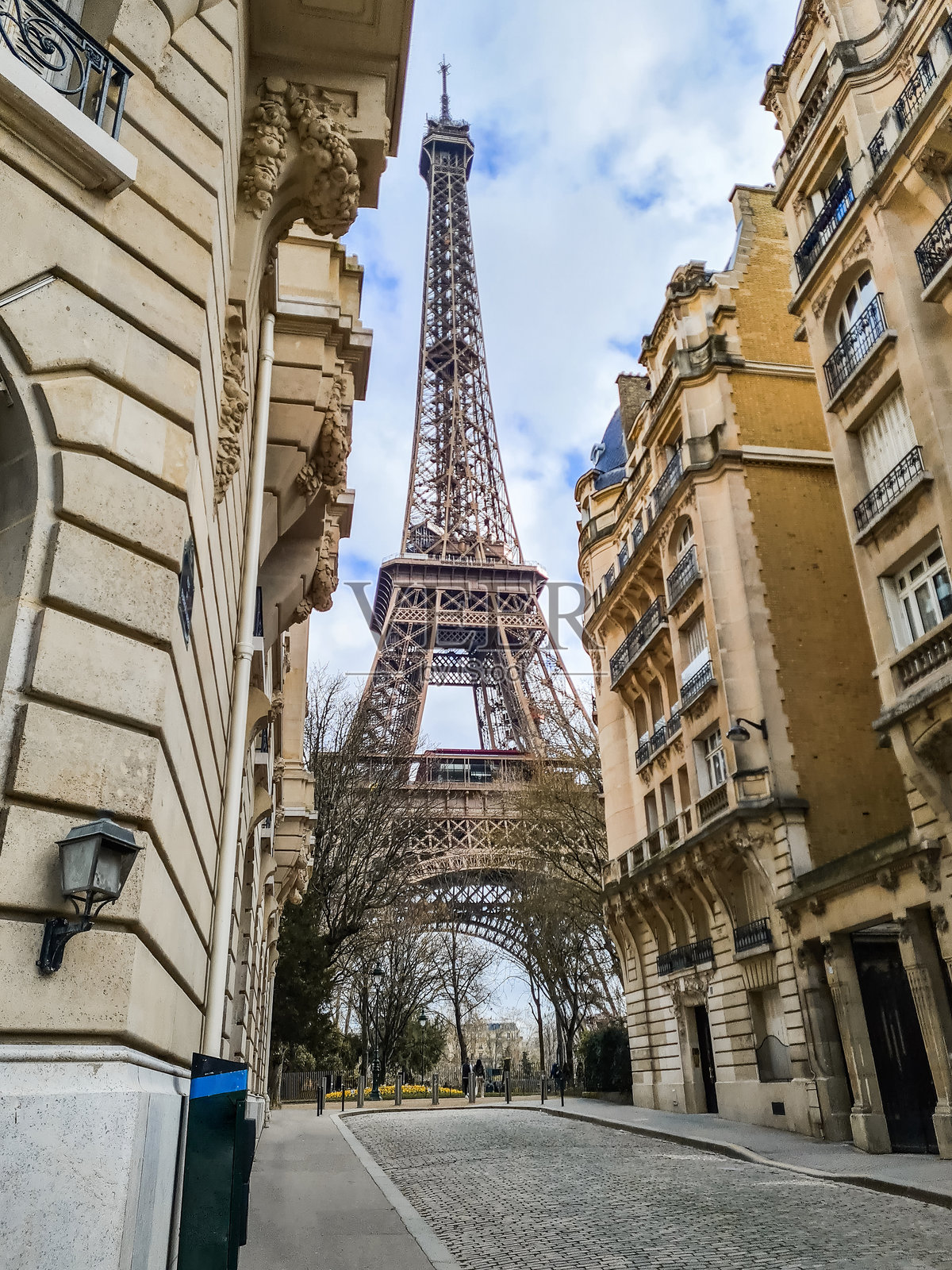 法国巴黎的埃菲尔铁塔照片摄影图片