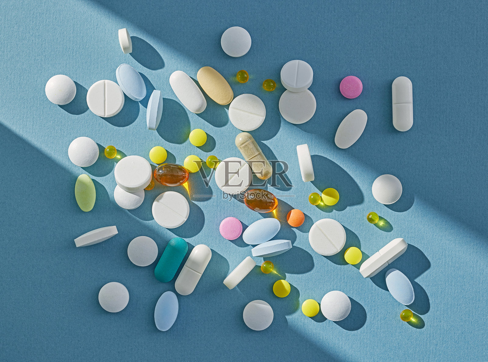 各种彩色药丸照片摄影图片