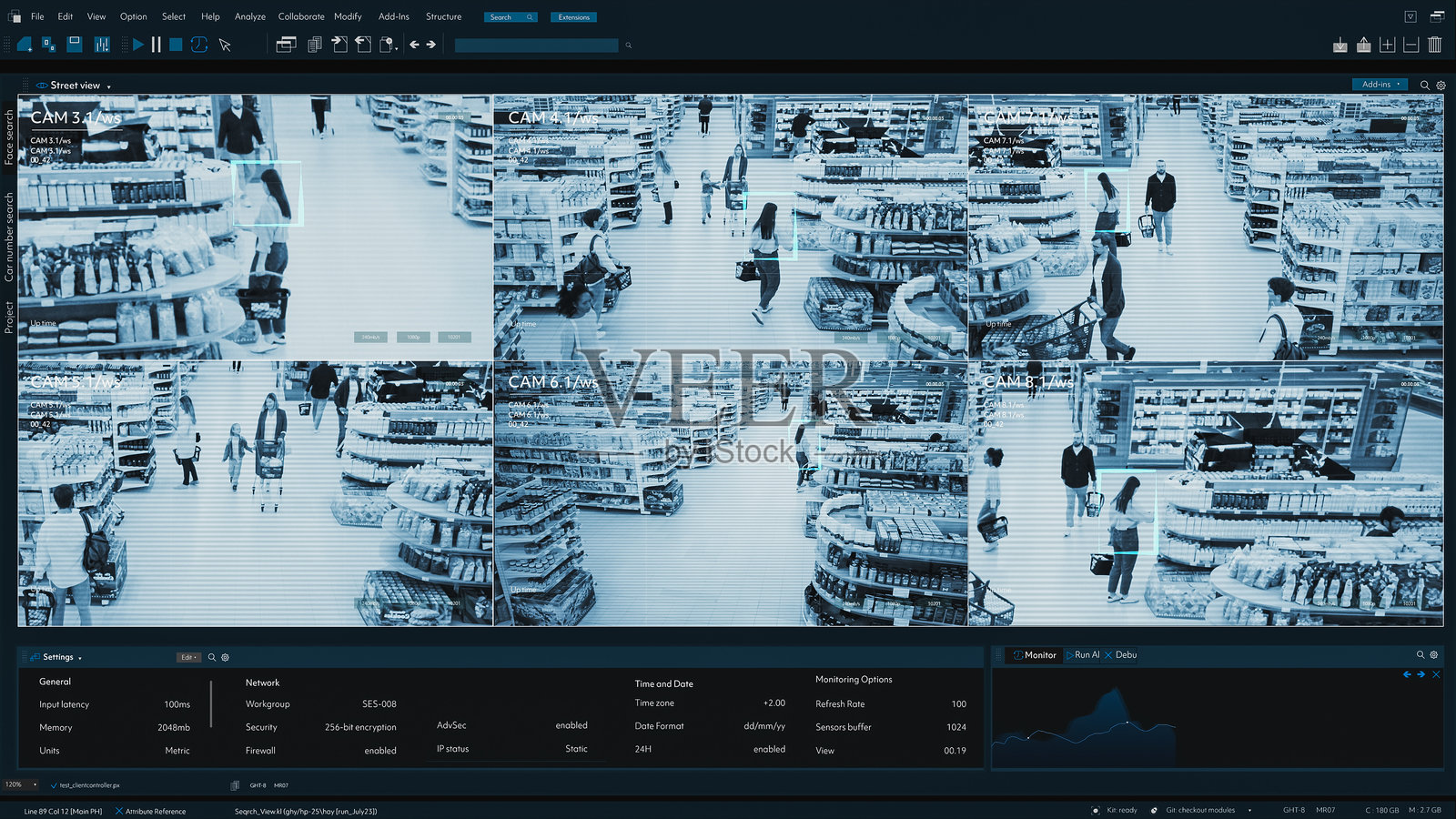 多角度监控摄像头监视杂货店。监控系统:确保顾客方便购物。先进的安全技术在零售环境中跟踪顾客。照片摄影图片