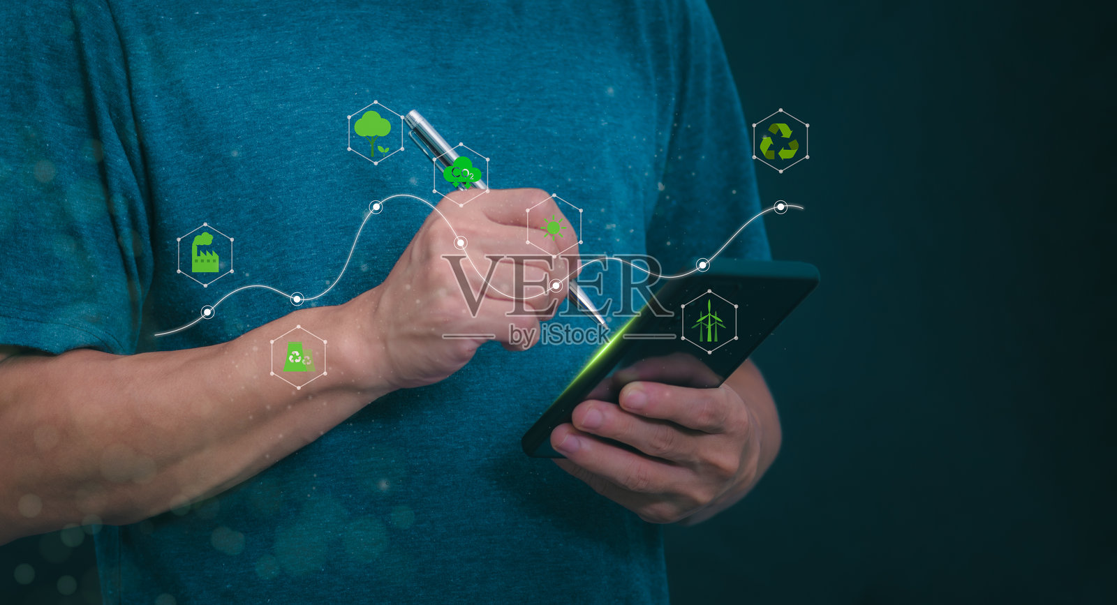 为了实现可持续的环境保护,我们必须优先考虑清洁能源解决方案,以减少对化石燃料的依赖,并为未来的世代促进可持续的未来。照片摄影图片