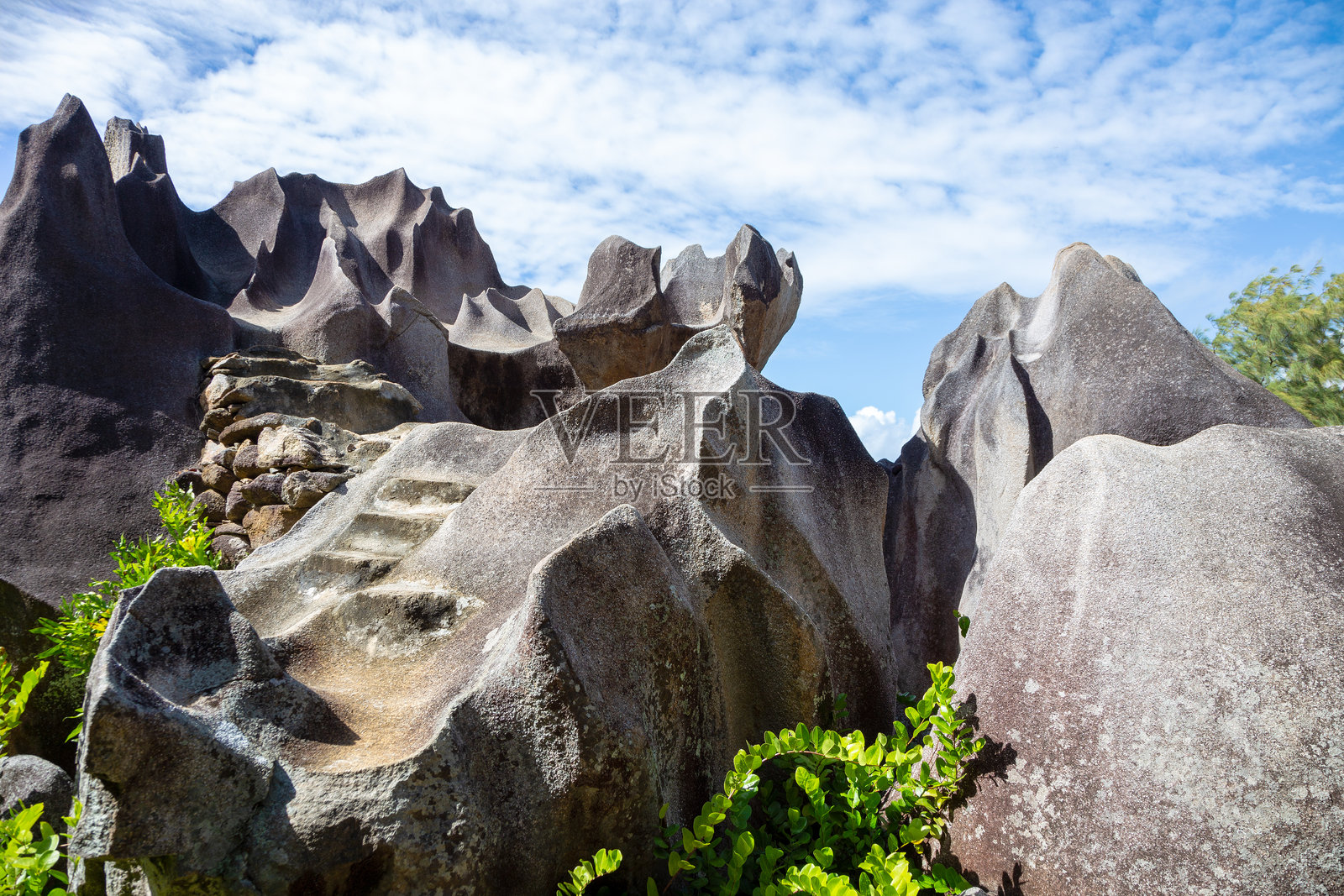 贝壳岩,莫耶纳岛,圣安娜海洋国家公园,塞舌尔共和国,非洲。照片摄影图片