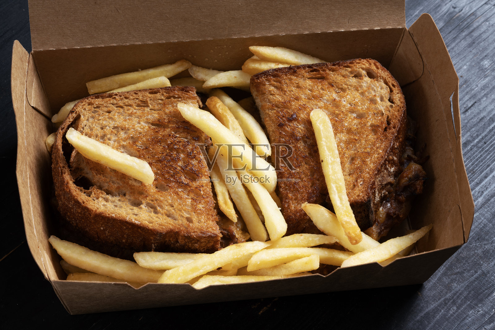 拉牛肉三明治照片摄影图片