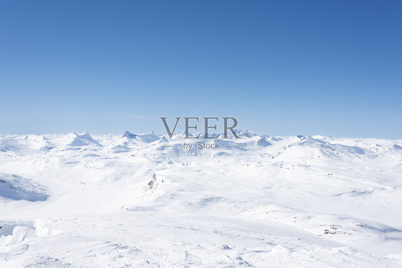 挪威的约顿海门国家公园四月景色照片摄影图片